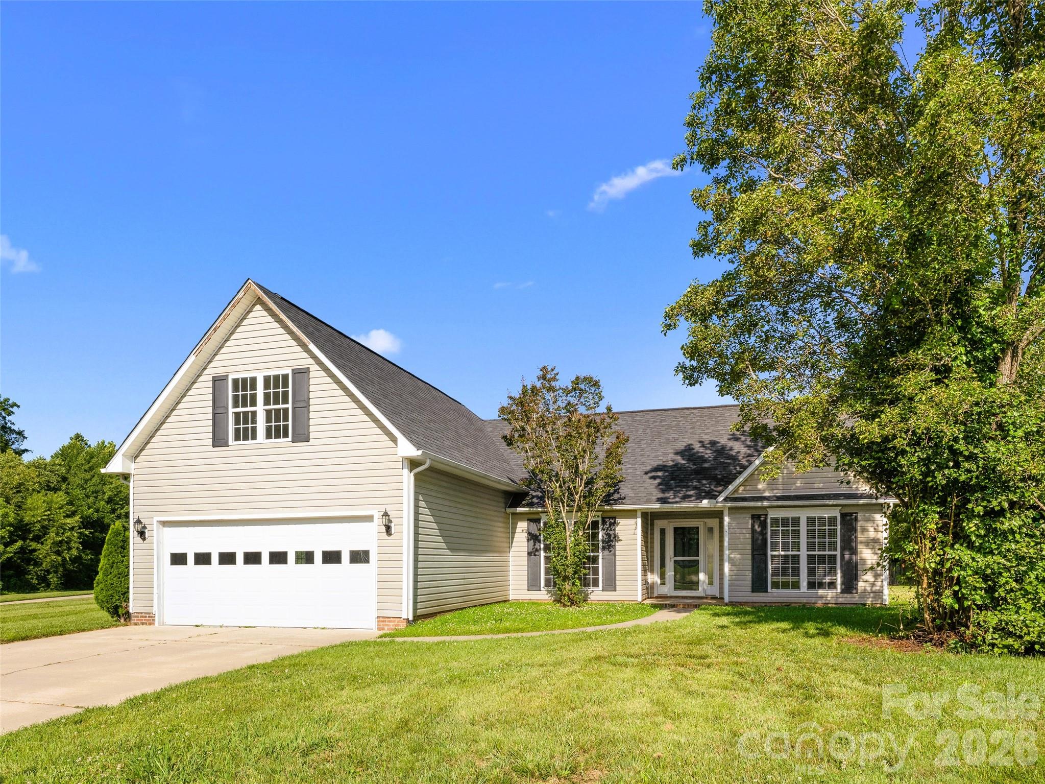 222 Misty Valley Way Property Photo 1
