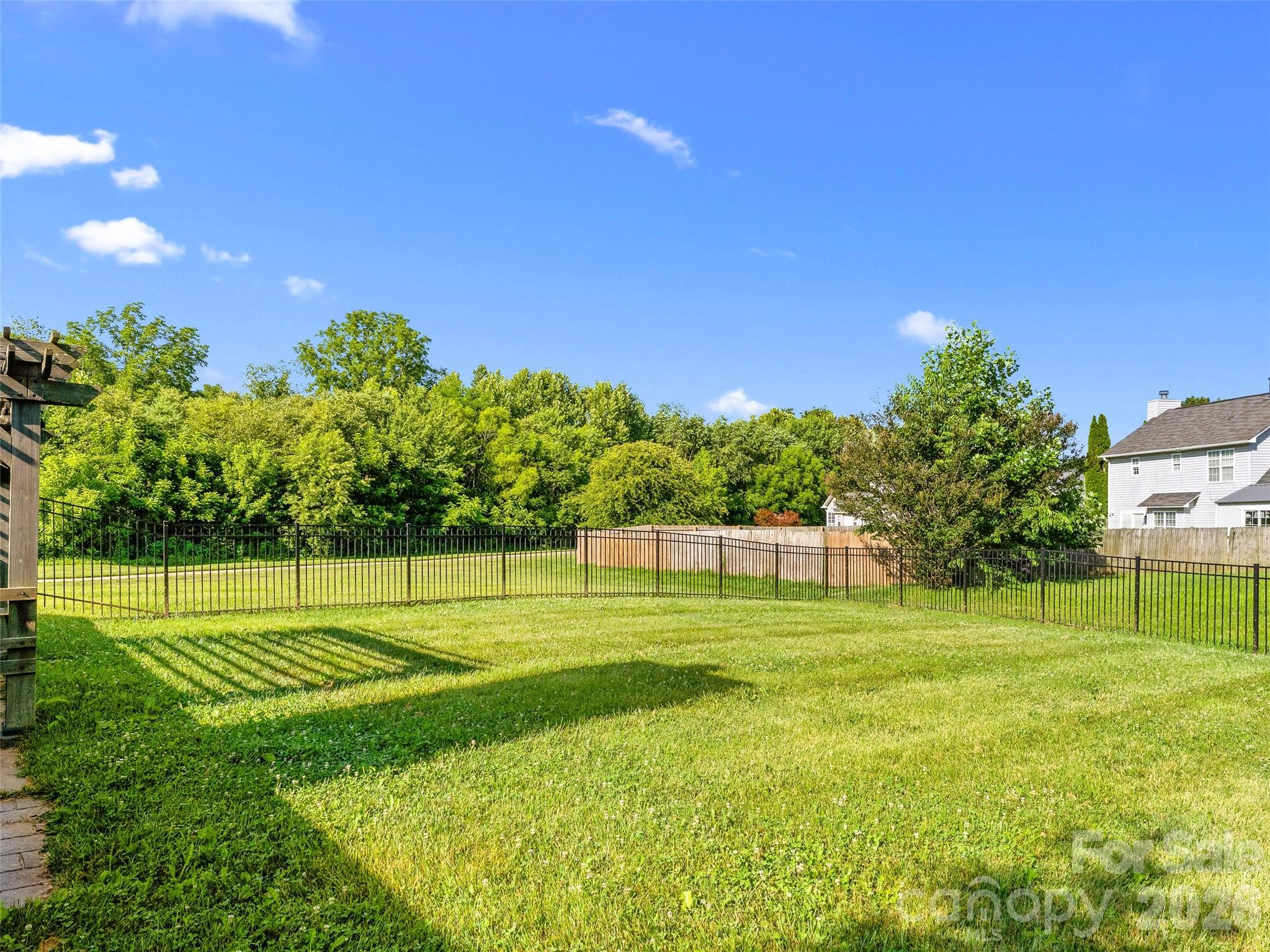 222 Misty Valley Way Property Photo 11