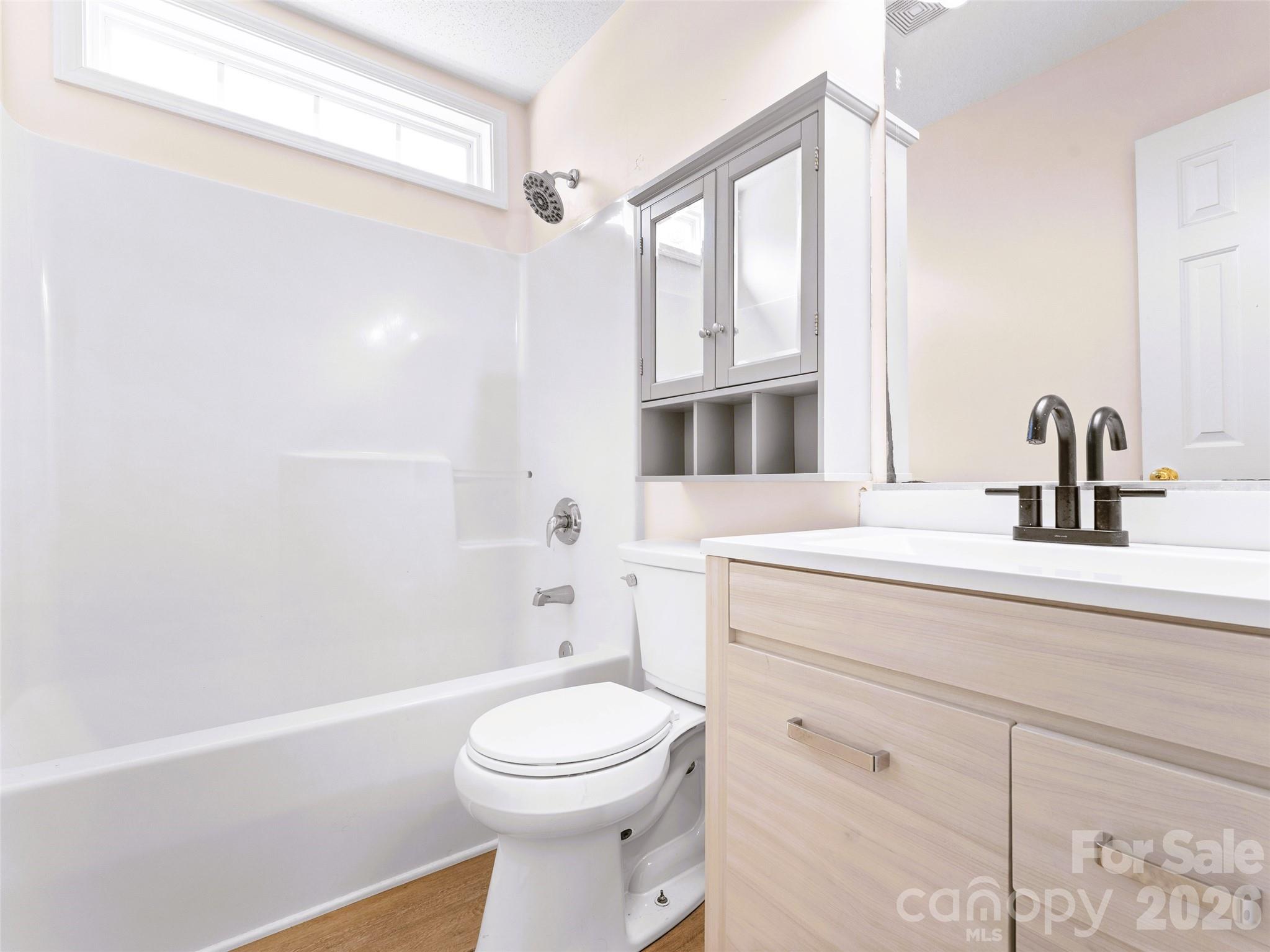 222 Misty Valley Way Property Photo 23