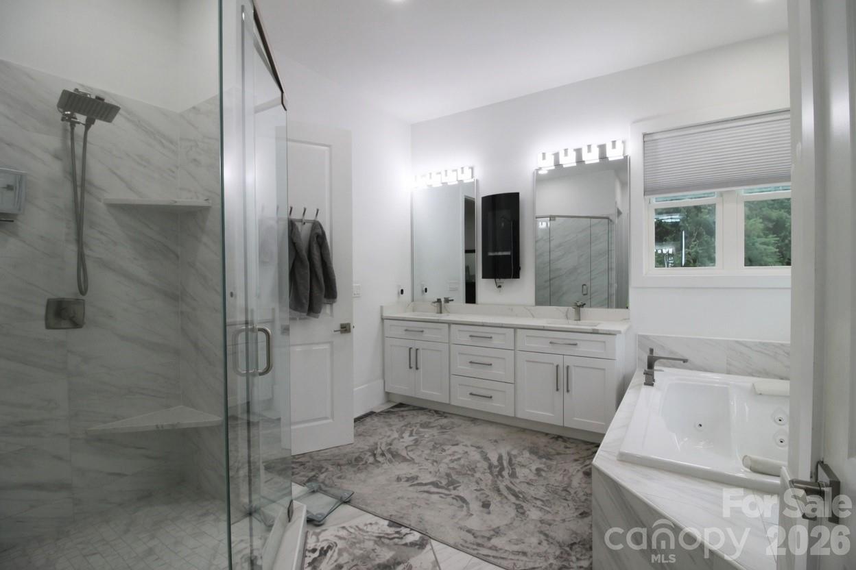 2916 Margaret Wallace Road Property Photo 19