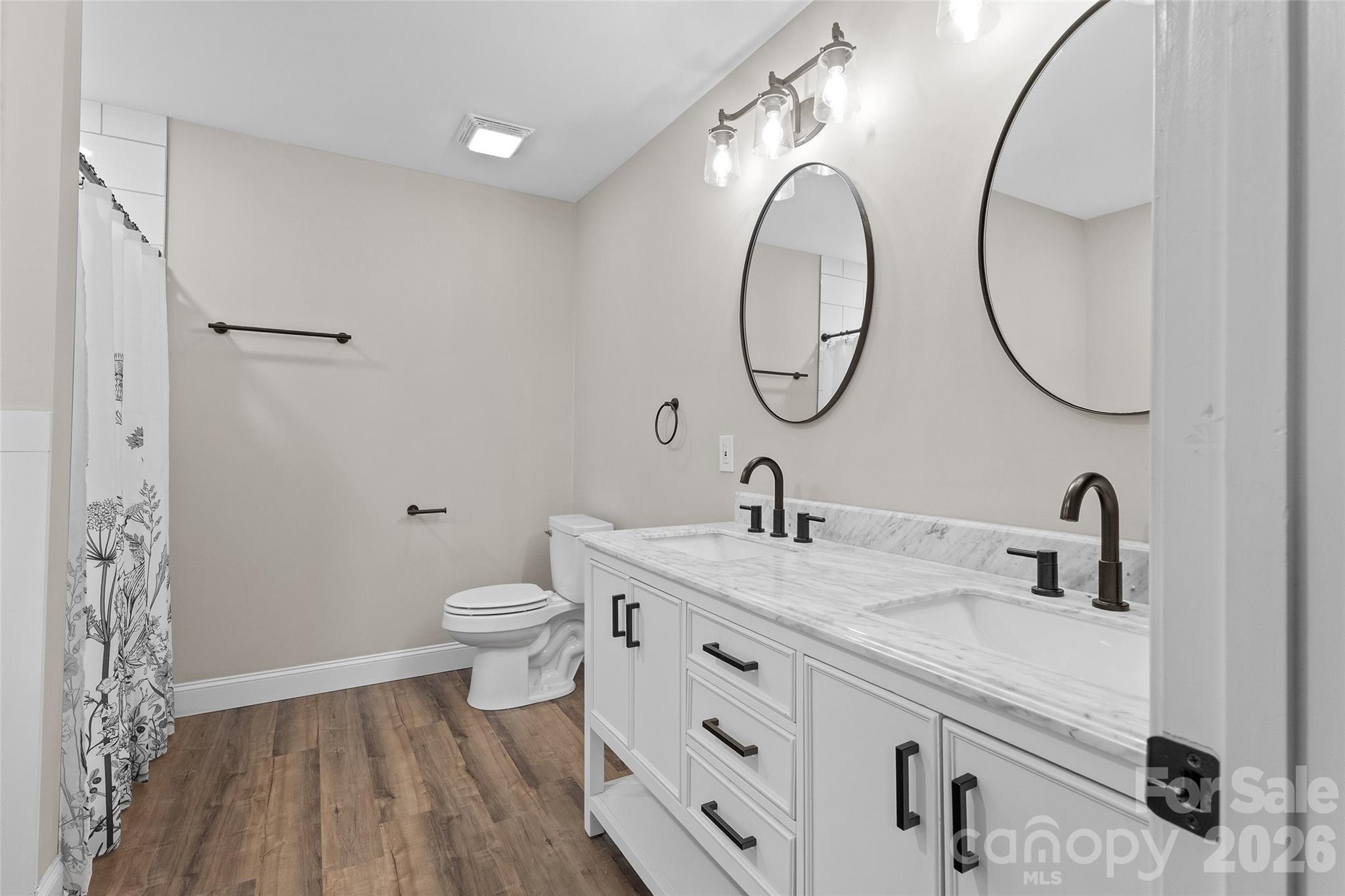 317 Jackson Place Property Photo 19