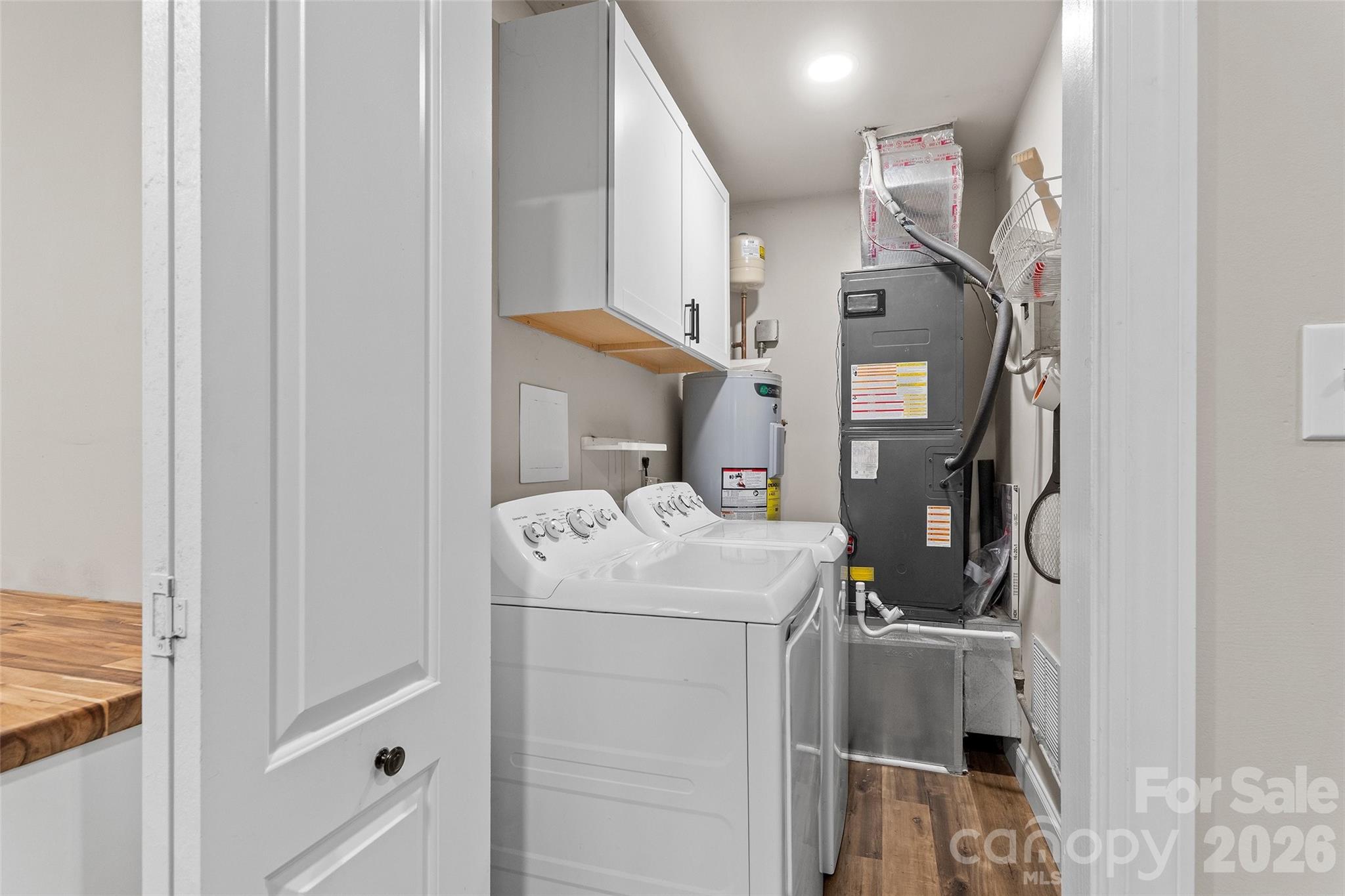 317 Jackson Place Property Photo 25