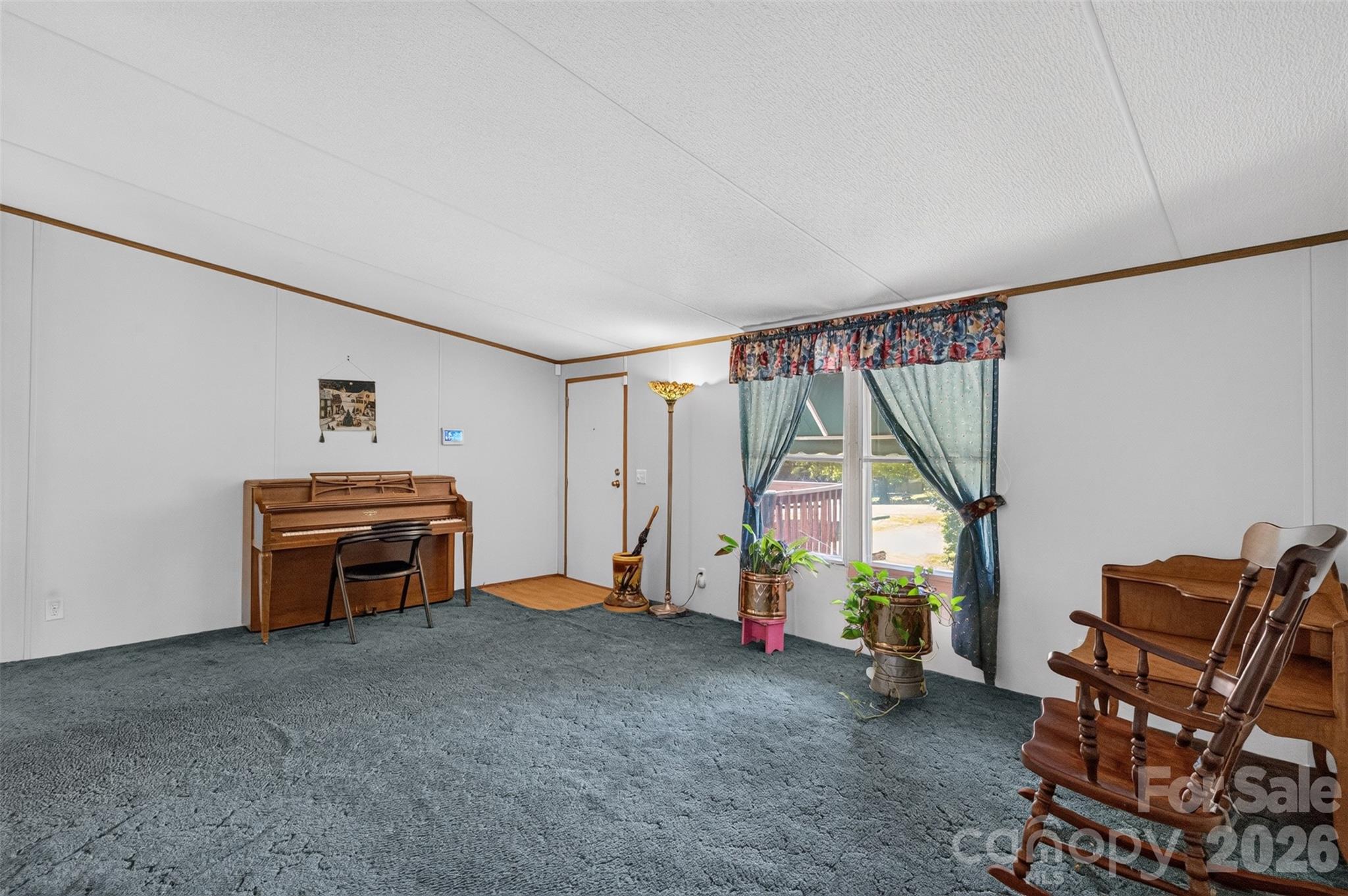 4632 Belvedere Drive Property Photo 2