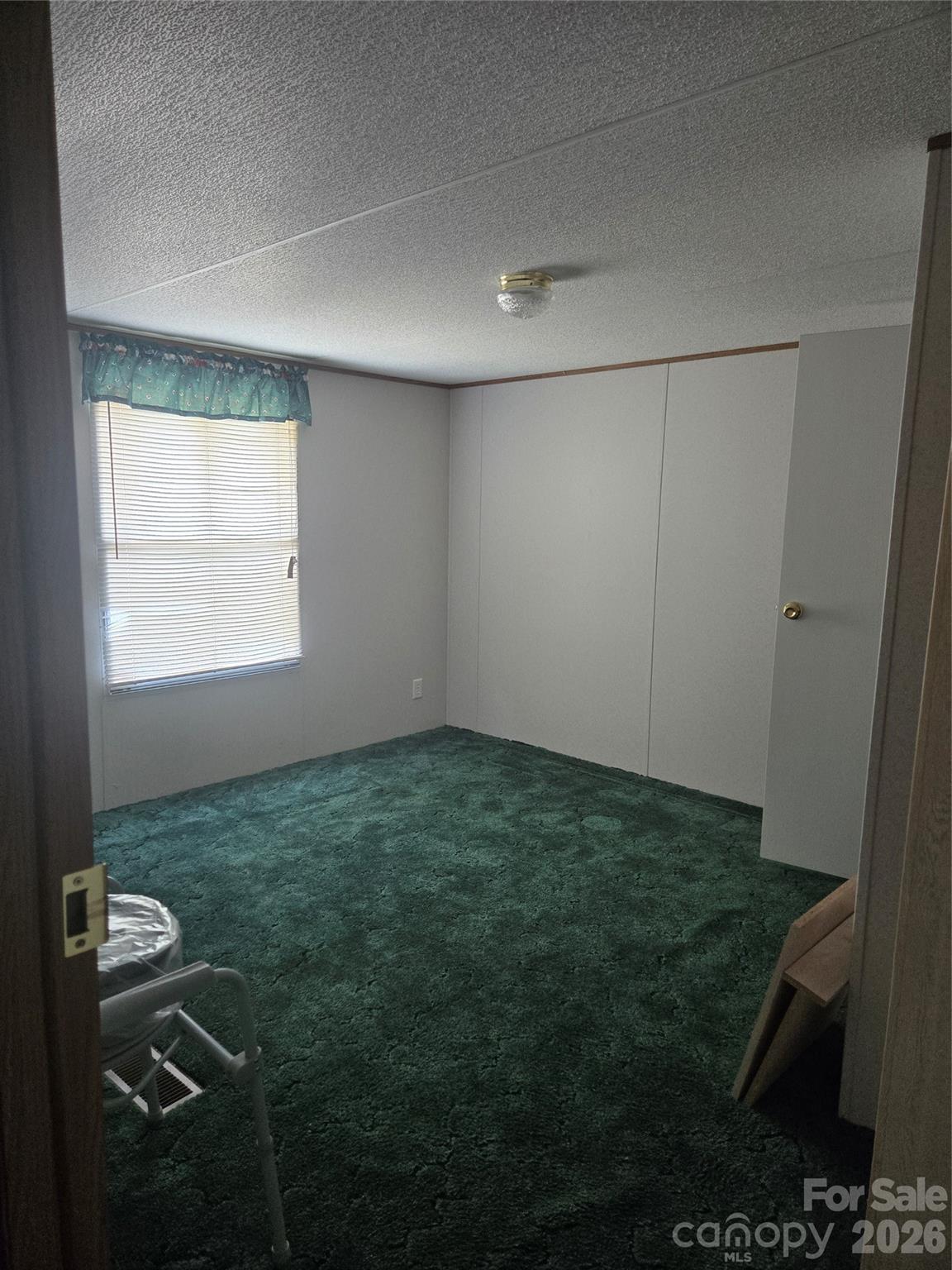 4632 Belvedere Drive Property Photo 5