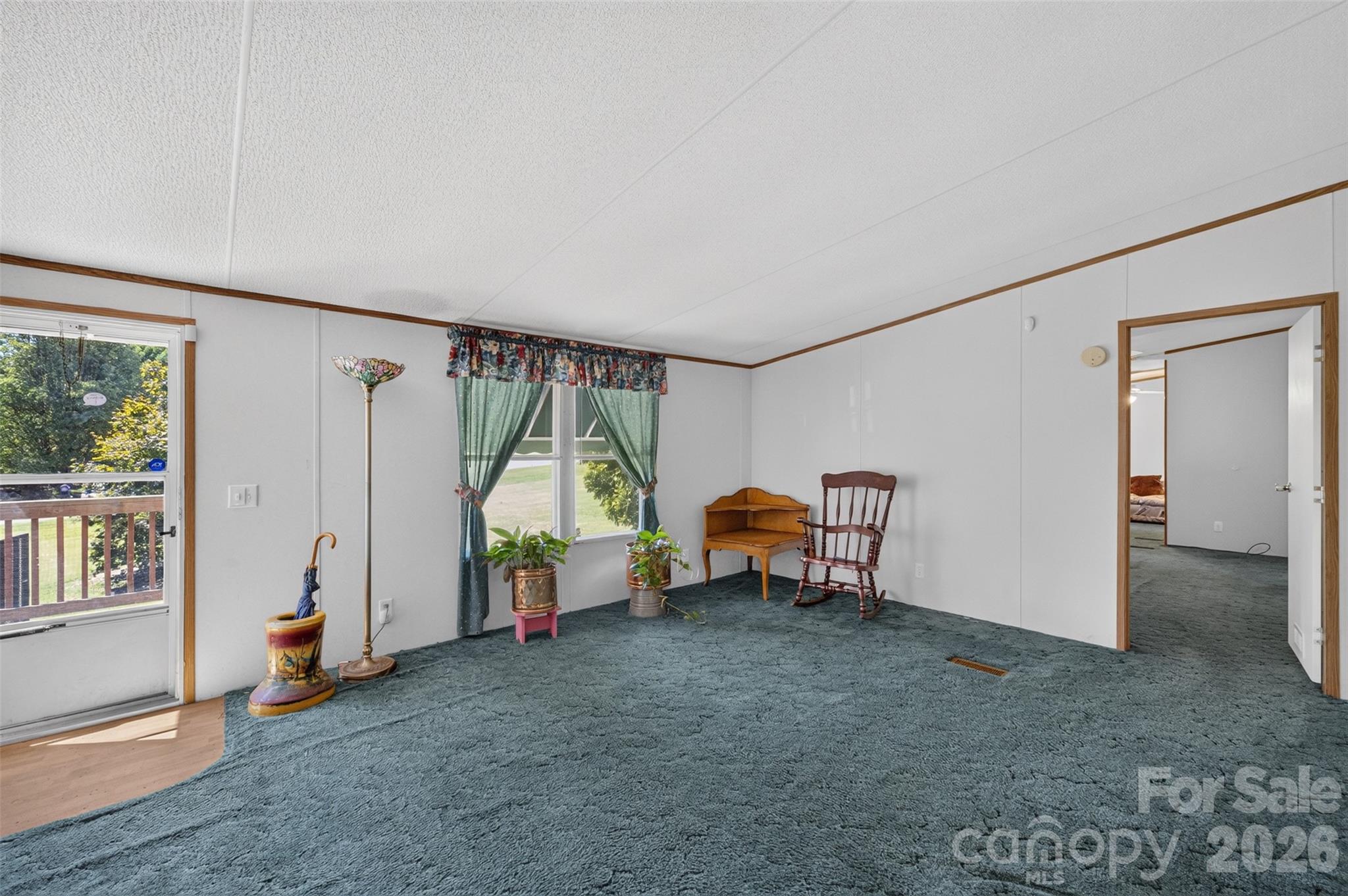 4632 Belvedere Drive Property Photo 5