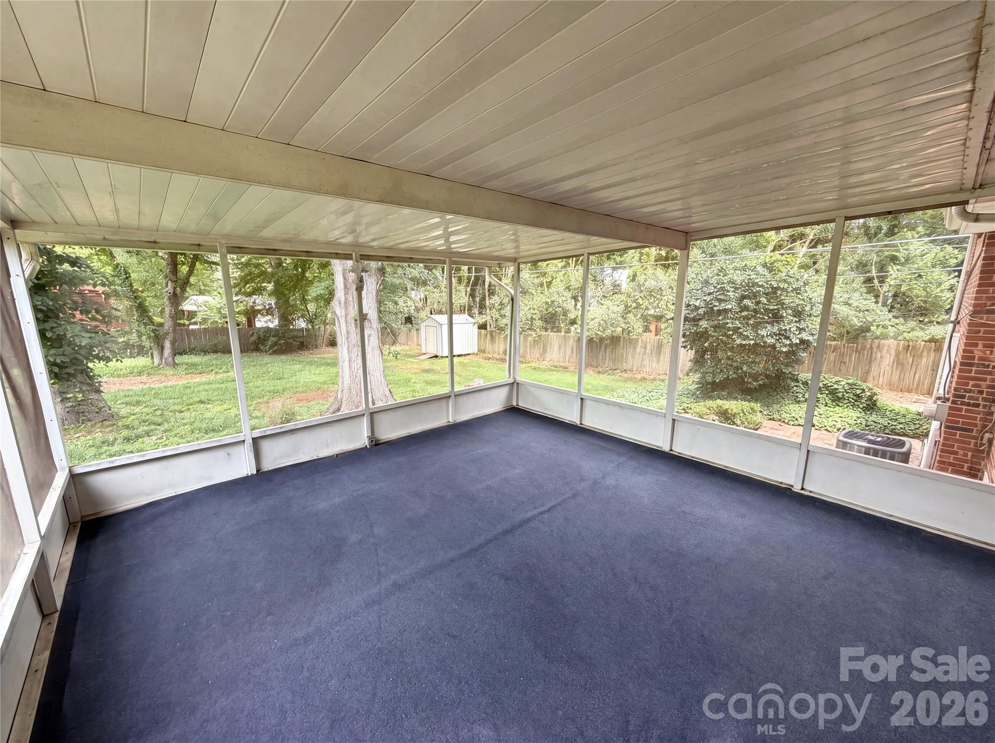 5410 Sharon Road Property Photo 5