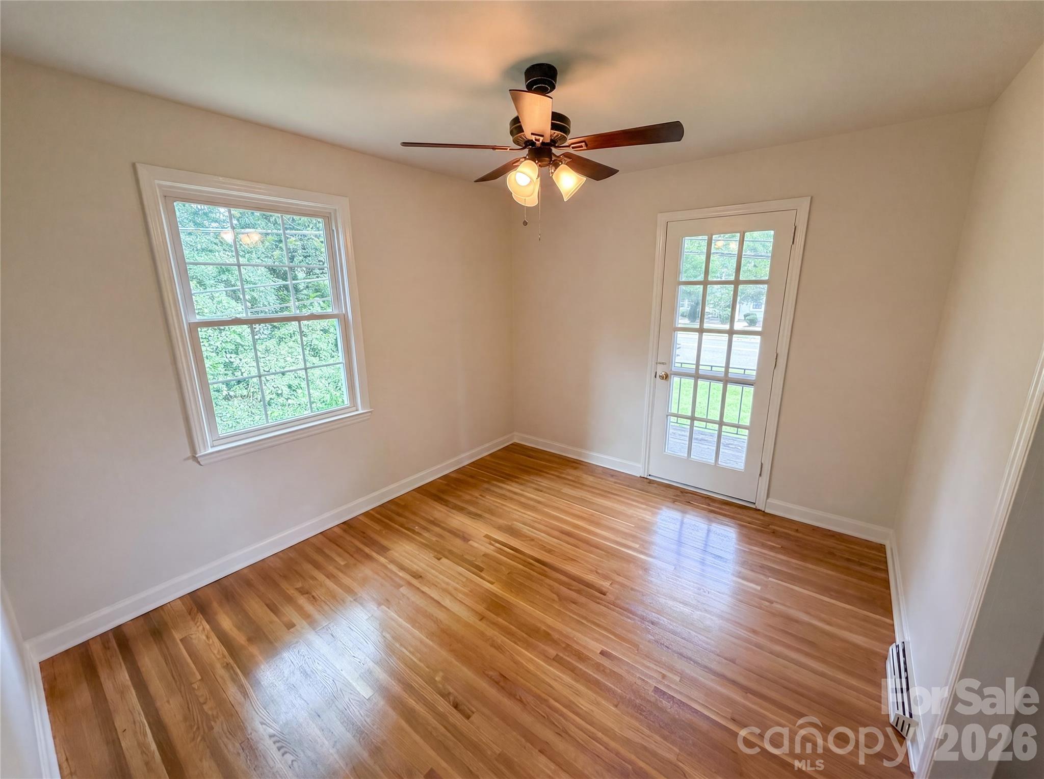 5410 Sharon Road Property Photo 14
