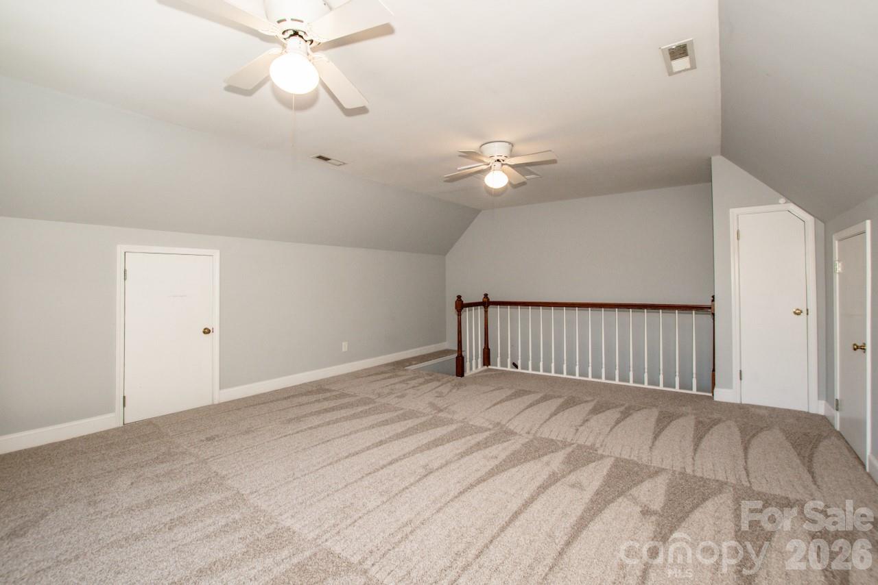 921 Argyle Court Property Photo 27