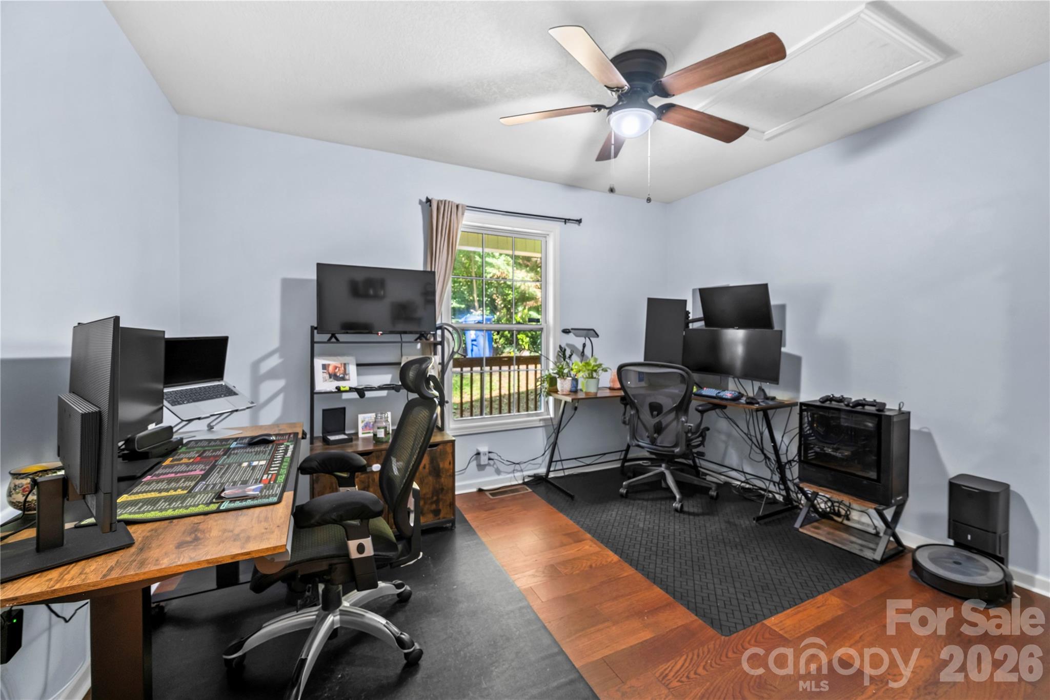 11 W Raleigh Road Property Photo 19