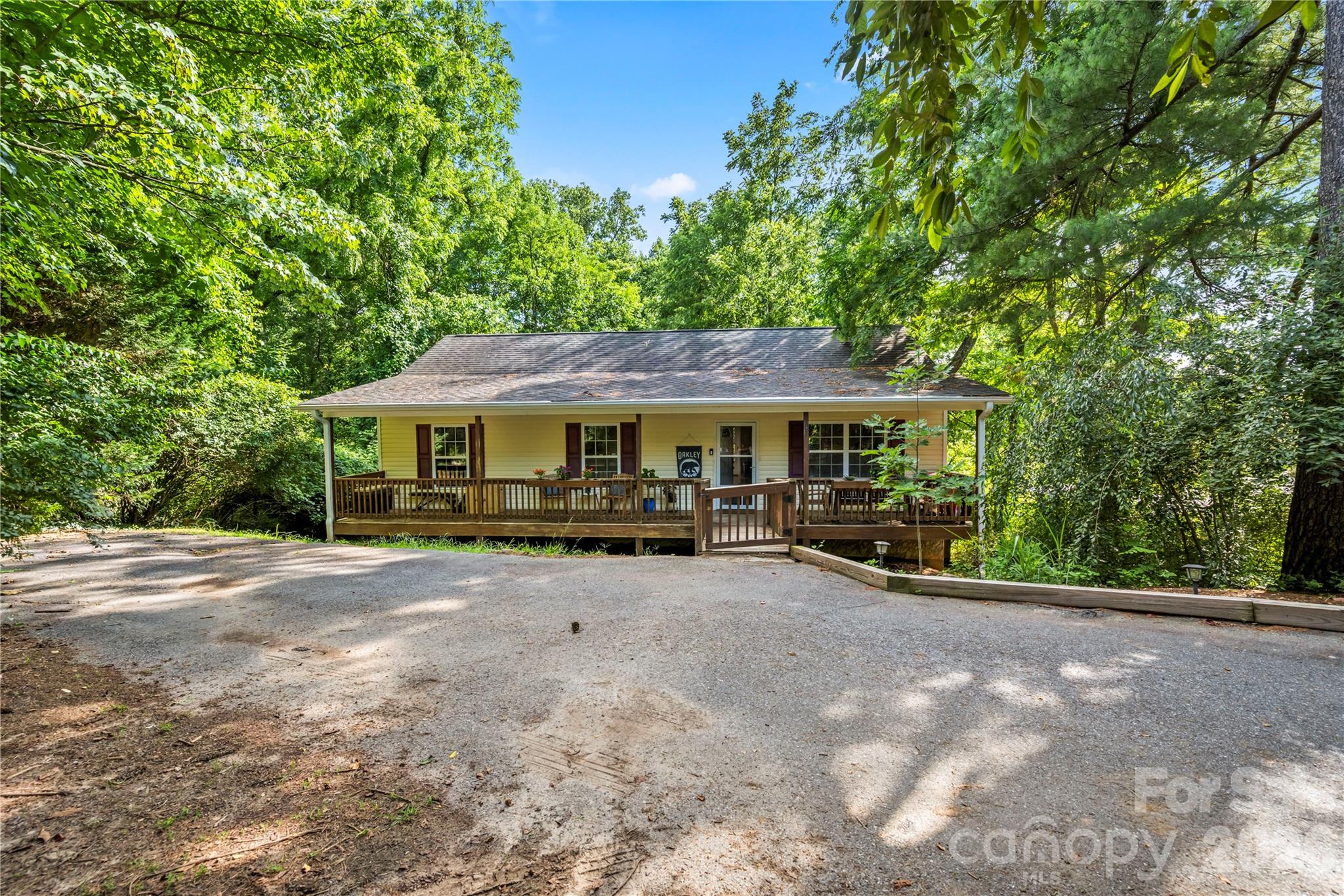 11 W Raleigh Road Property Photo 24