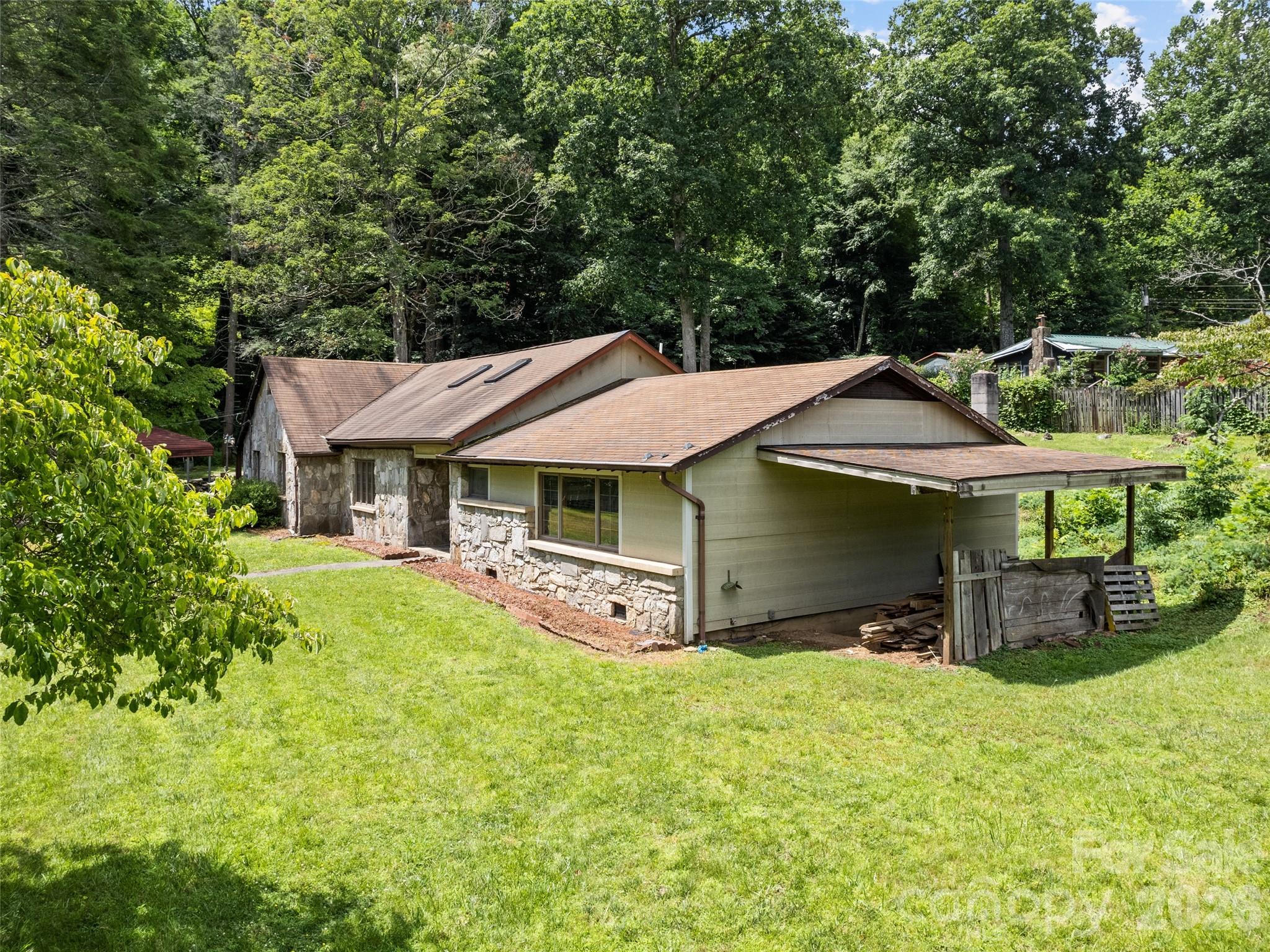 64 Turner Branch Property Photo 5