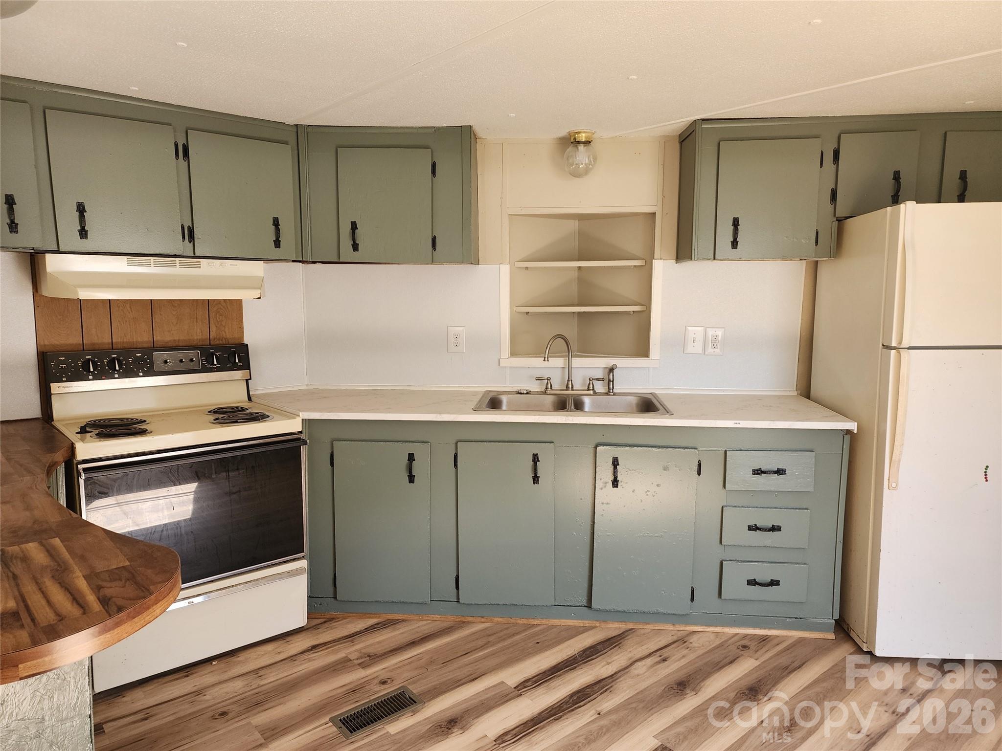 3000 Parker Court Property Photo 22