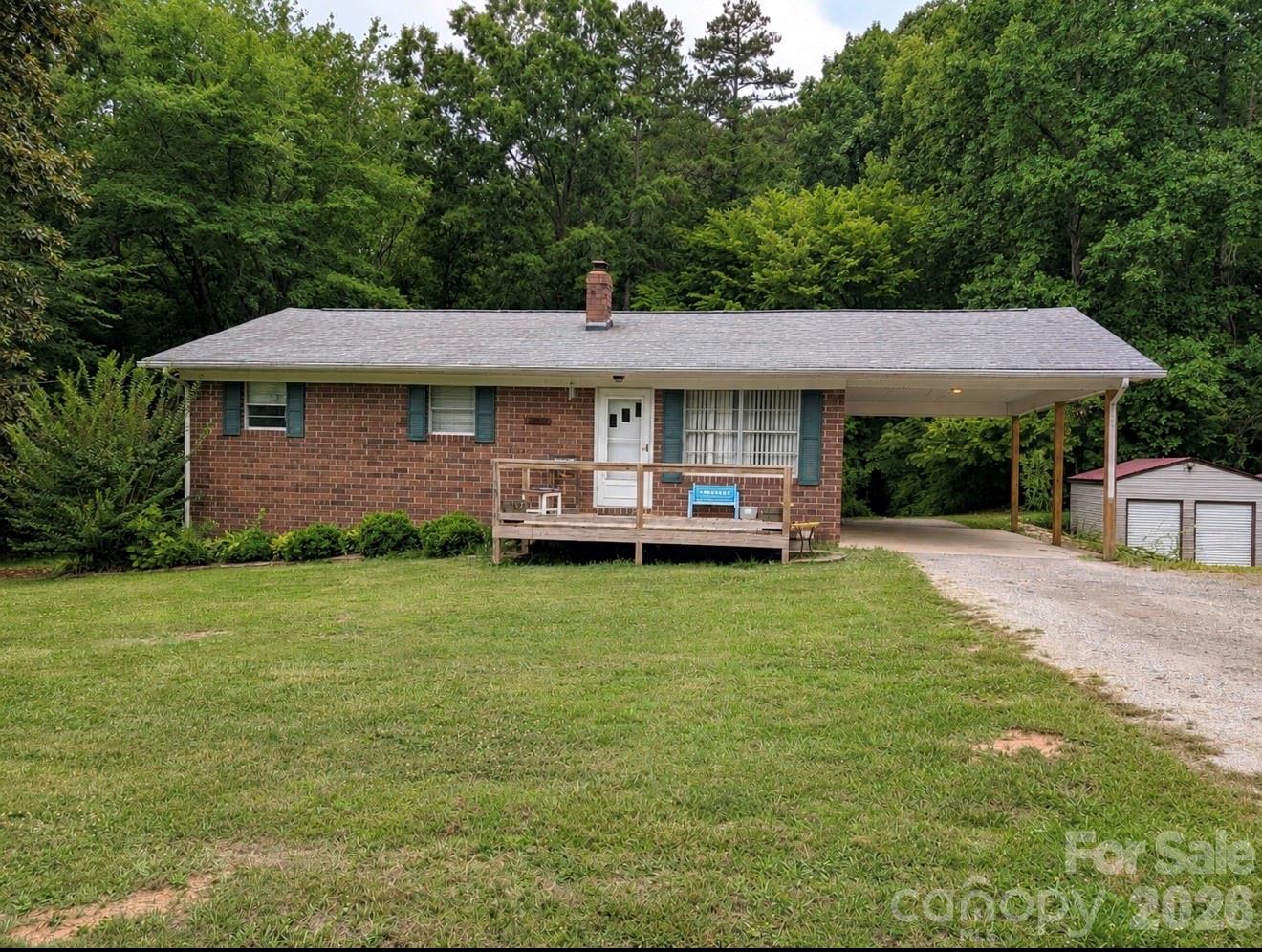 16653 Indian Mound Road Property Photo 2