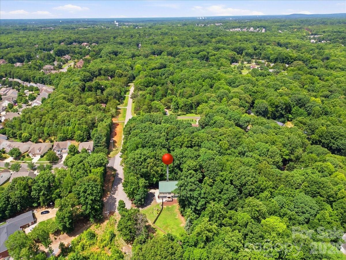 1500 Pine Bluff Court Property Photo 32