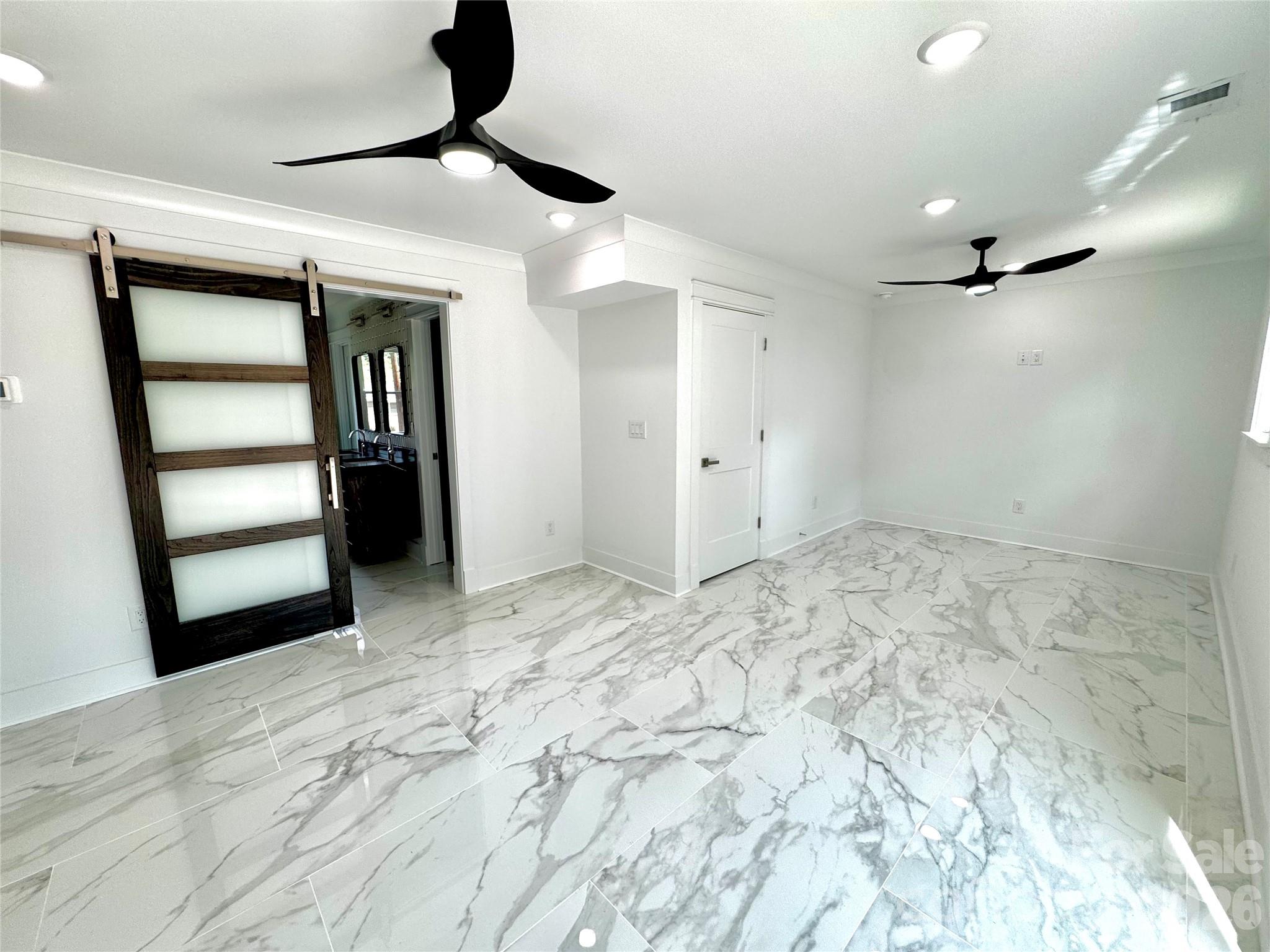 5635 Ruth Drive Property Photo 4