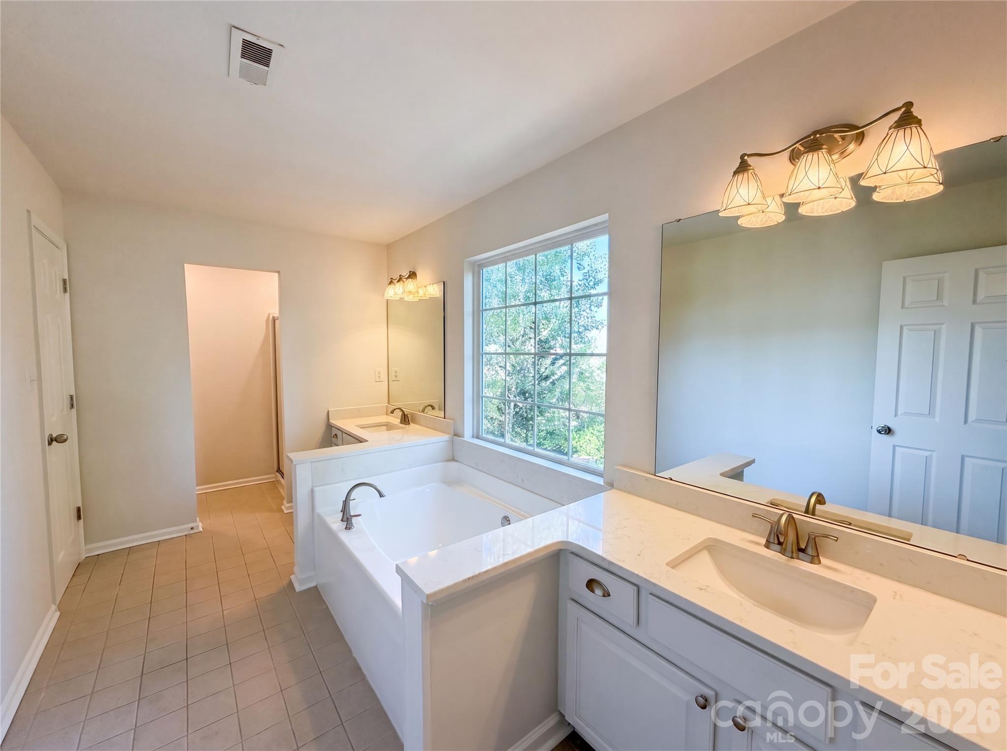 6101 Trevor Simpson Drive Property Photo 11