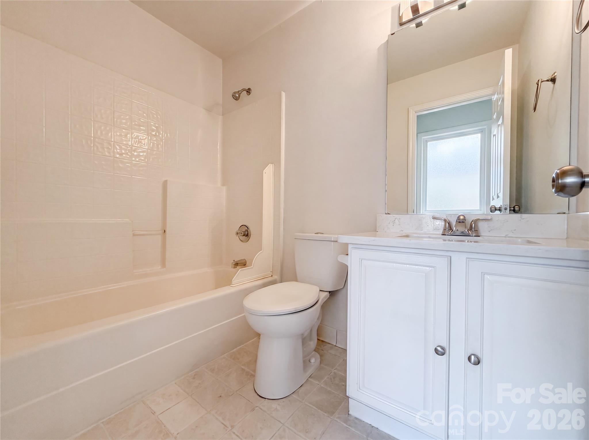 6101 Trevor Simpson Drive Property Photo 15