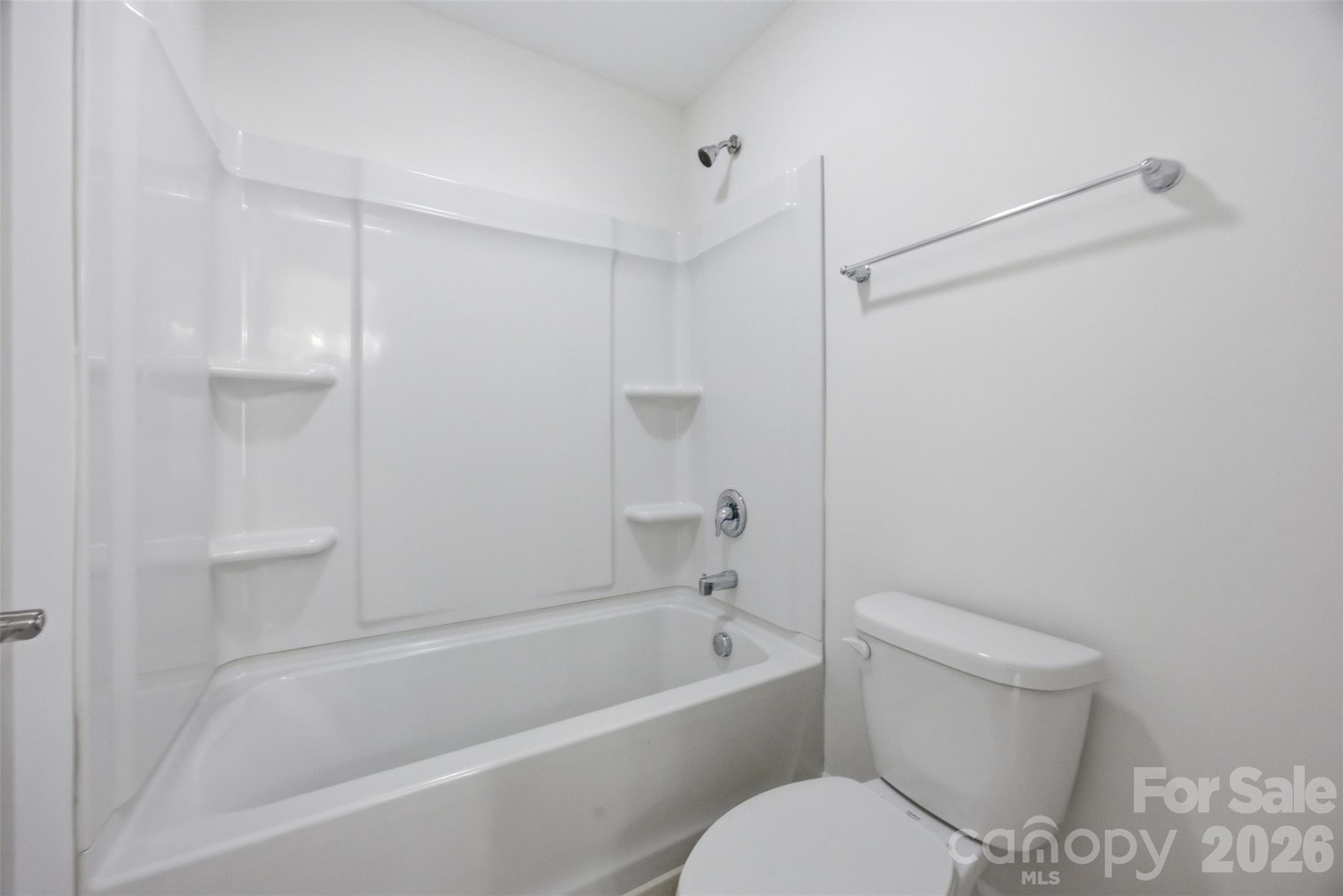423 Fischer Road Property Photo 17
