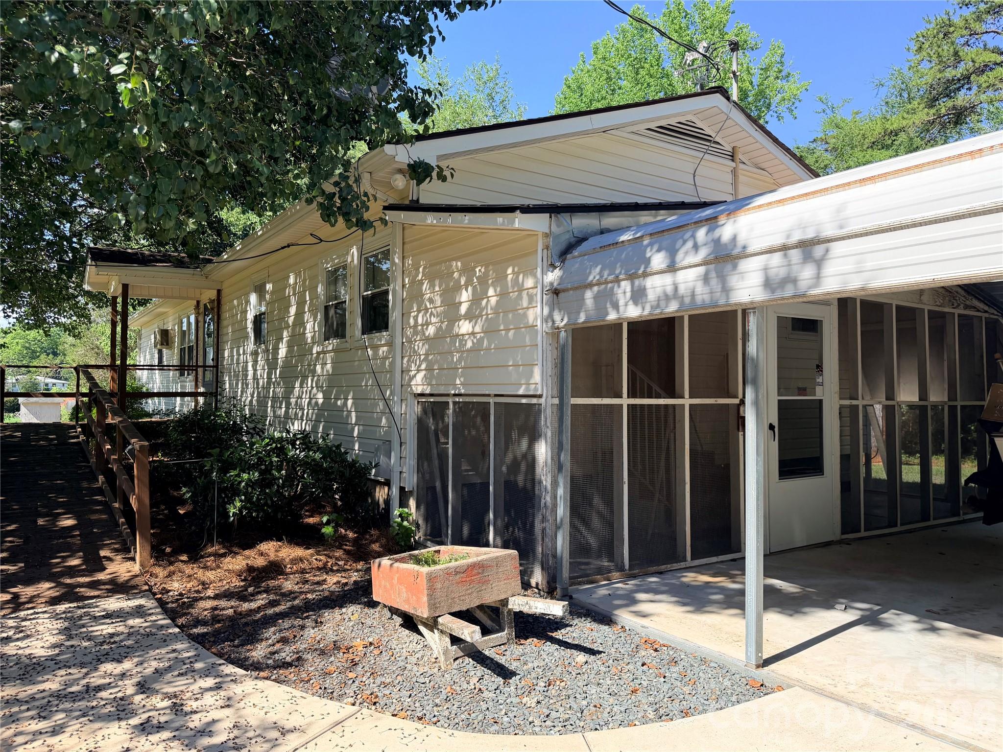 5945 Flowes Store Road Property Photo 3