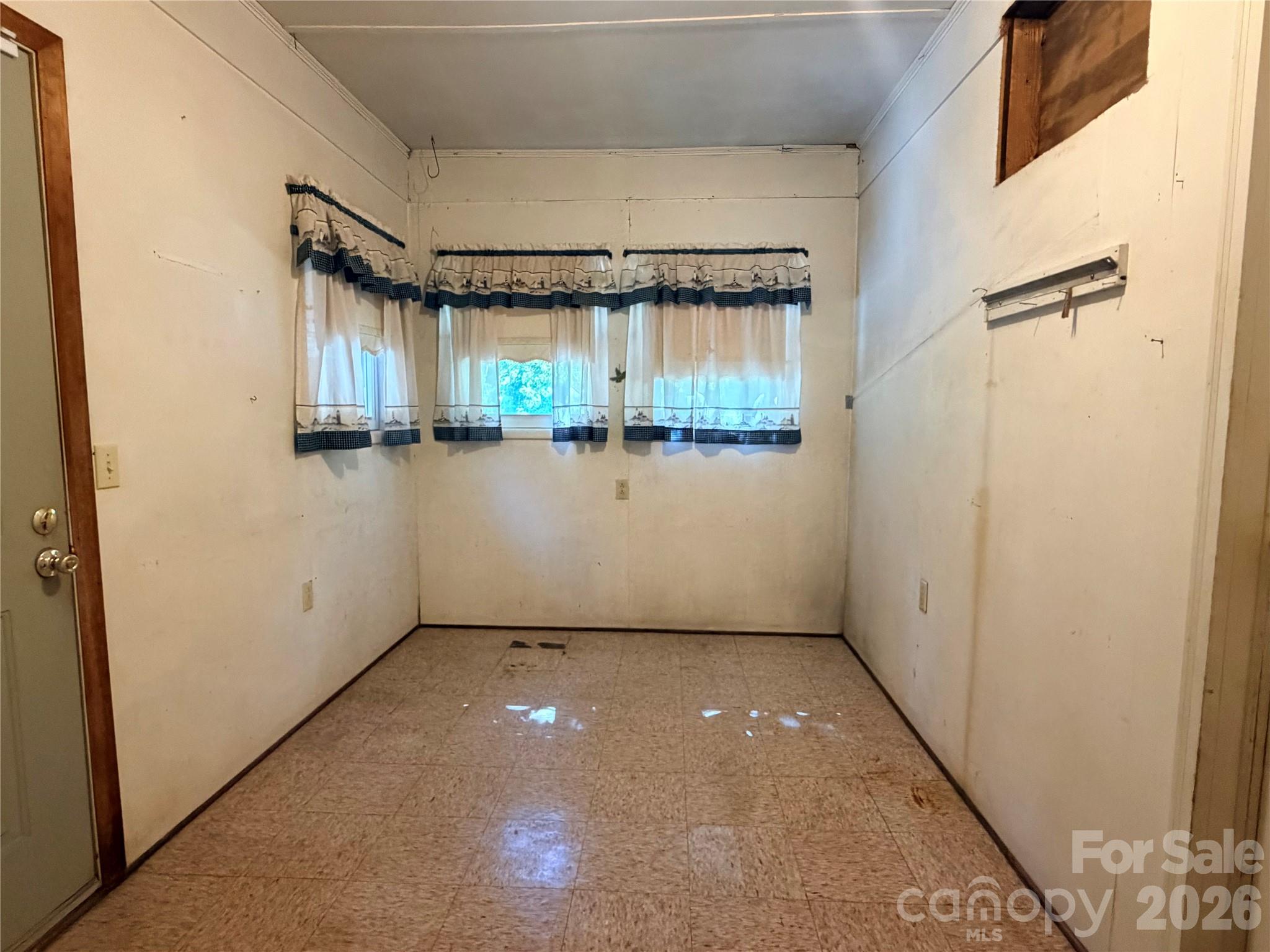 5945 Flowes Store Road Property Photo 15