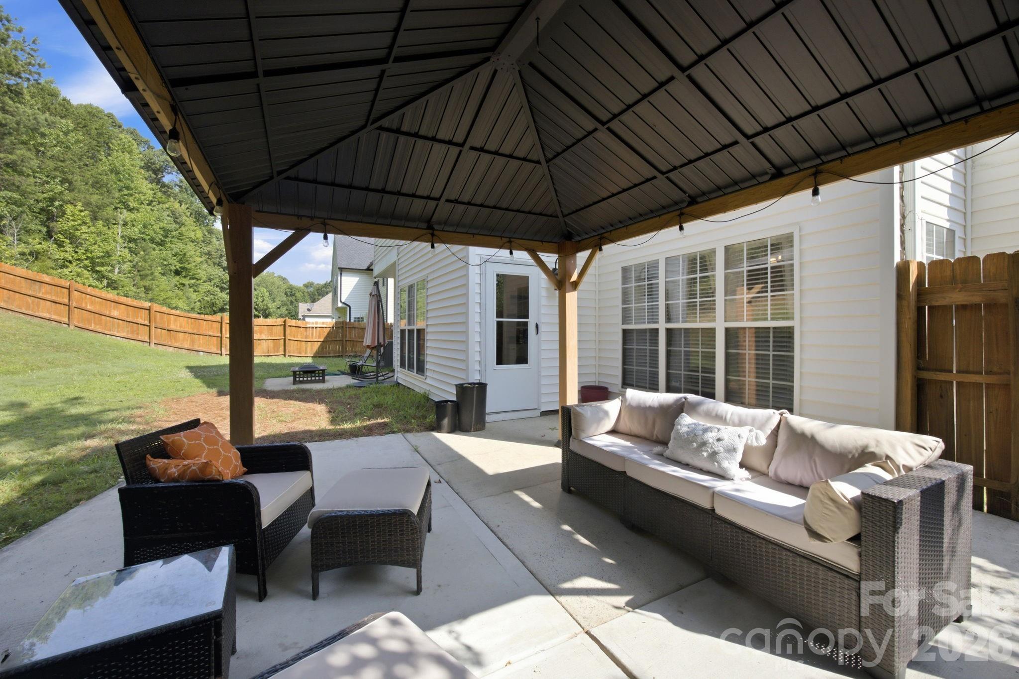 1946 Wilrose Place Property Photo 37