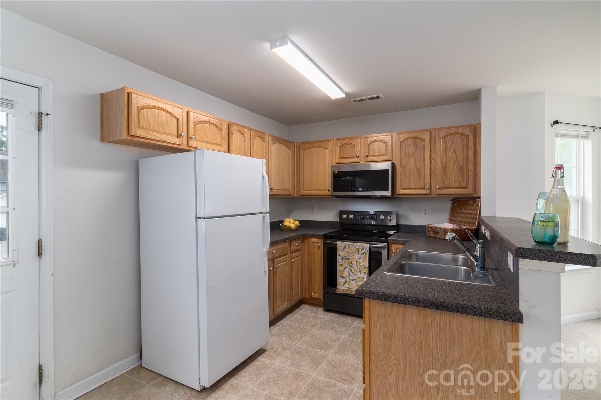 10553 Trolley Run Drive Property Photo 12