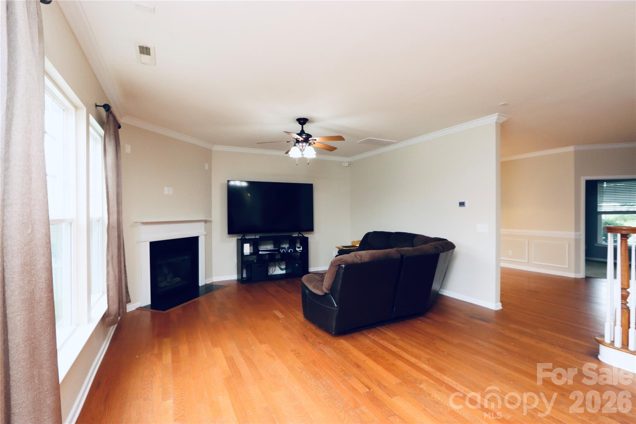 3586 Larkhaven Avenue Property Photo 10