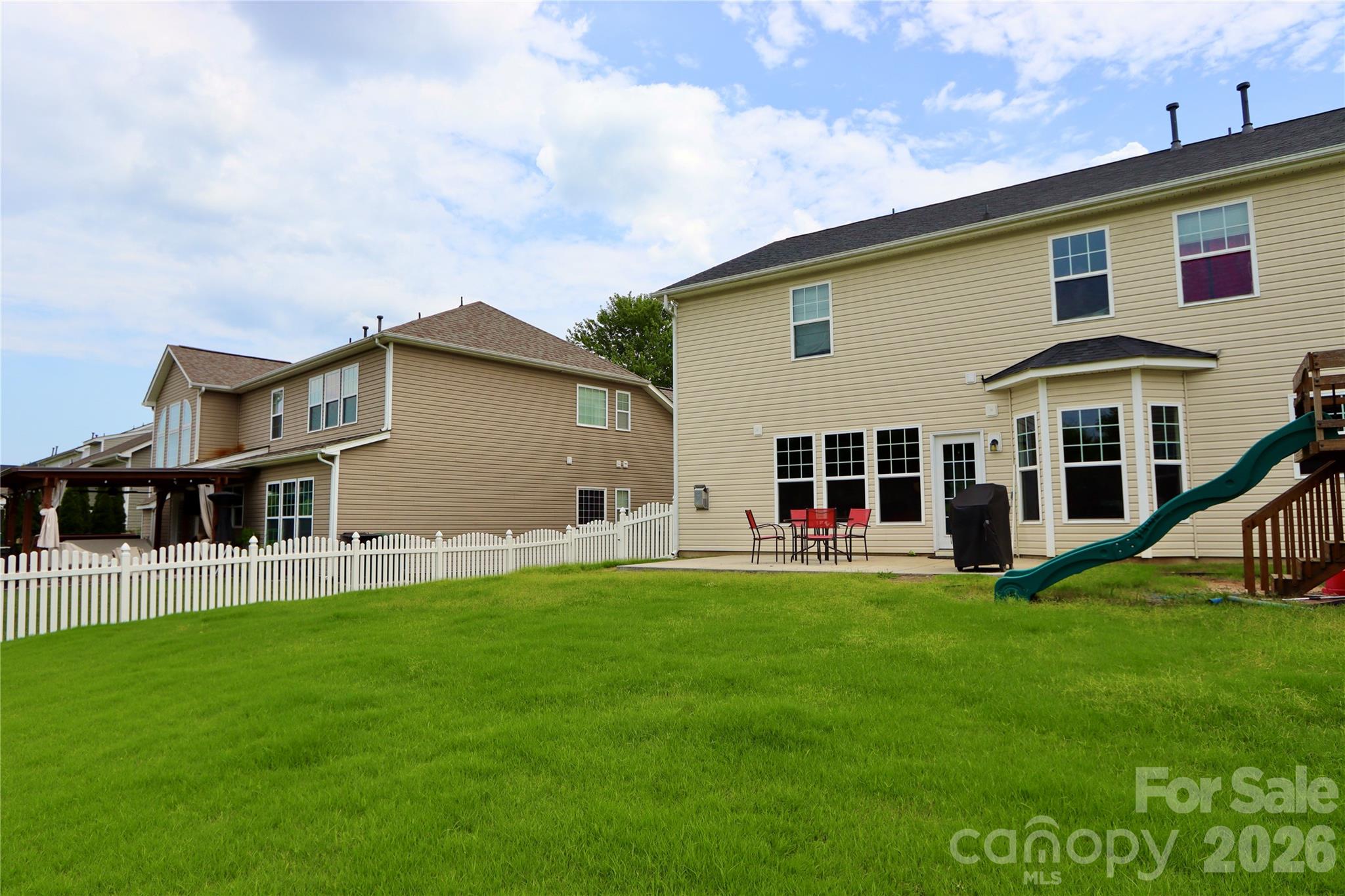 3586 Larkhaven Avenue Property Photo 37