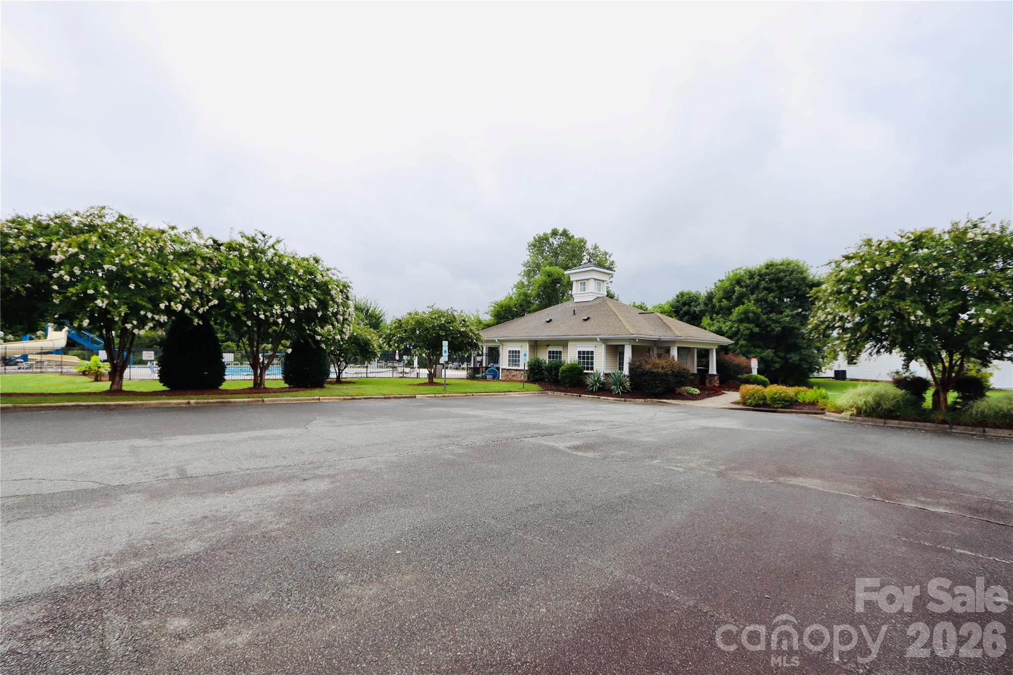 3586 Larkhaven Avenue Property Photo 39