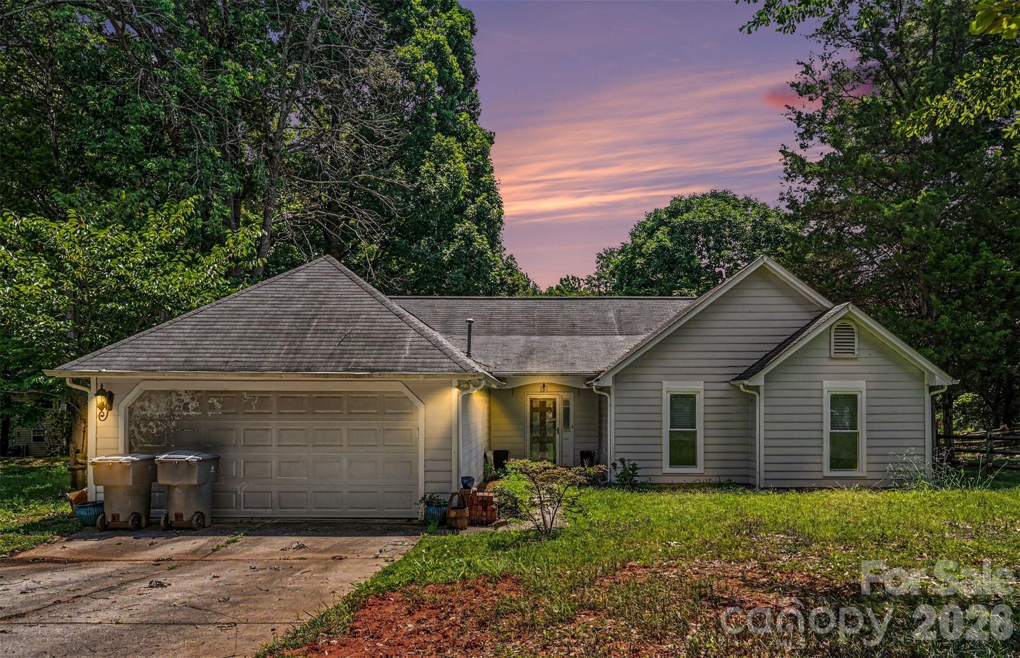 8410 Gidleigh Court Property Photo 1