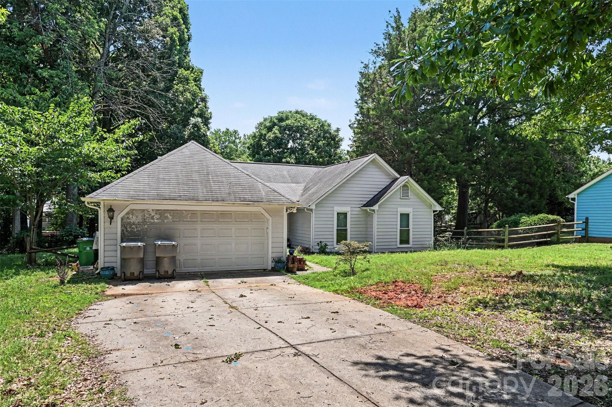8410 Gidleigh Court Property Photo 3