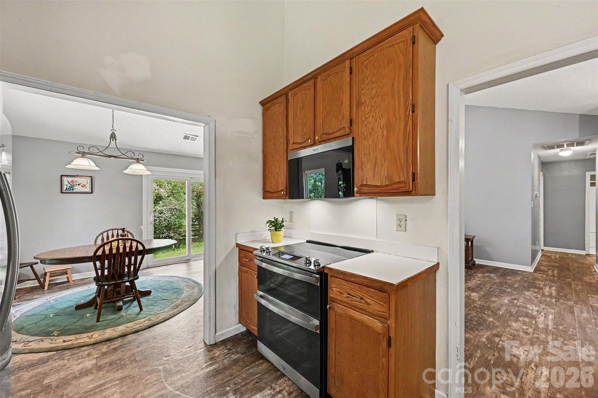 8410 Gidleigh Court Property Photo 16