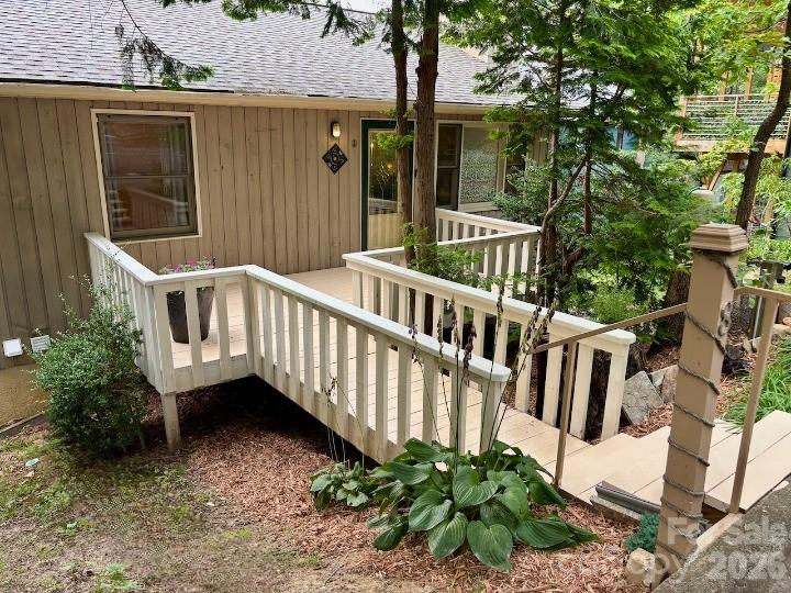 127 Riverview Drive 8 & 8B Property Photo 1