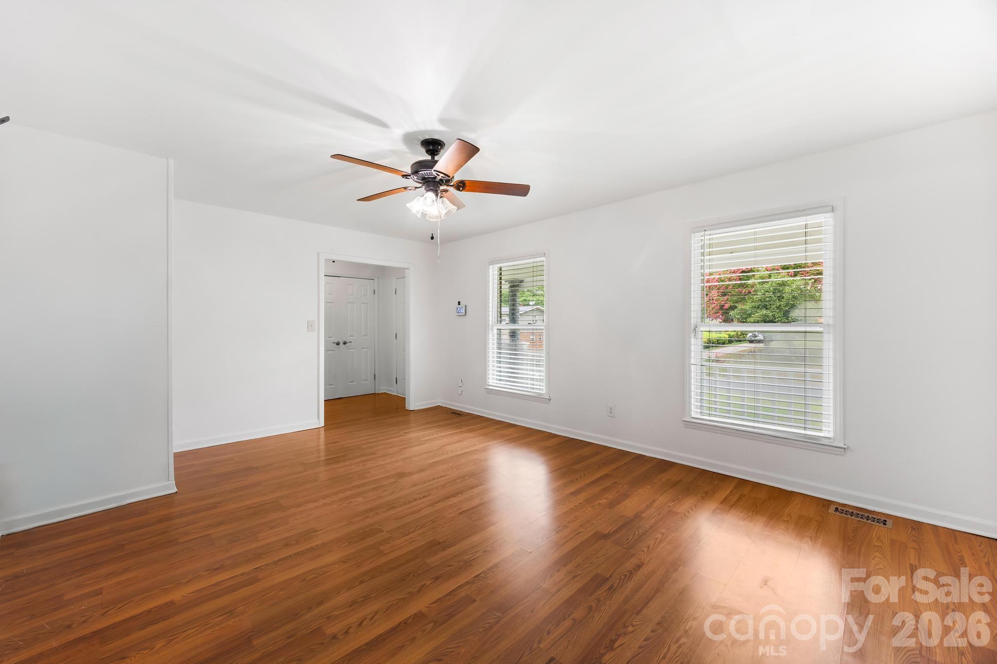 1131 Mt Kisco Drive Property Photo 4