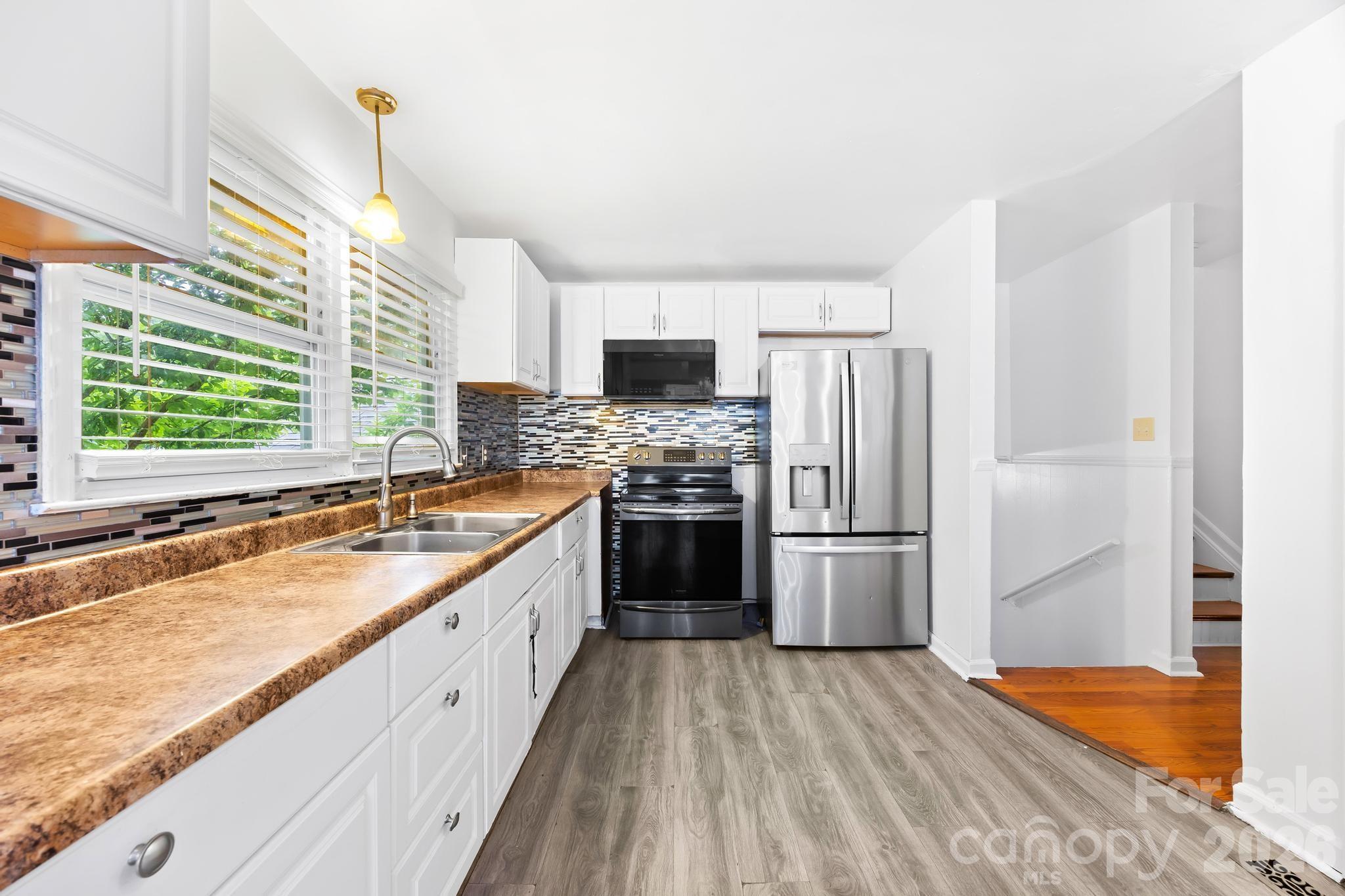 1131 Mt Kisco Drive Property Photo 6