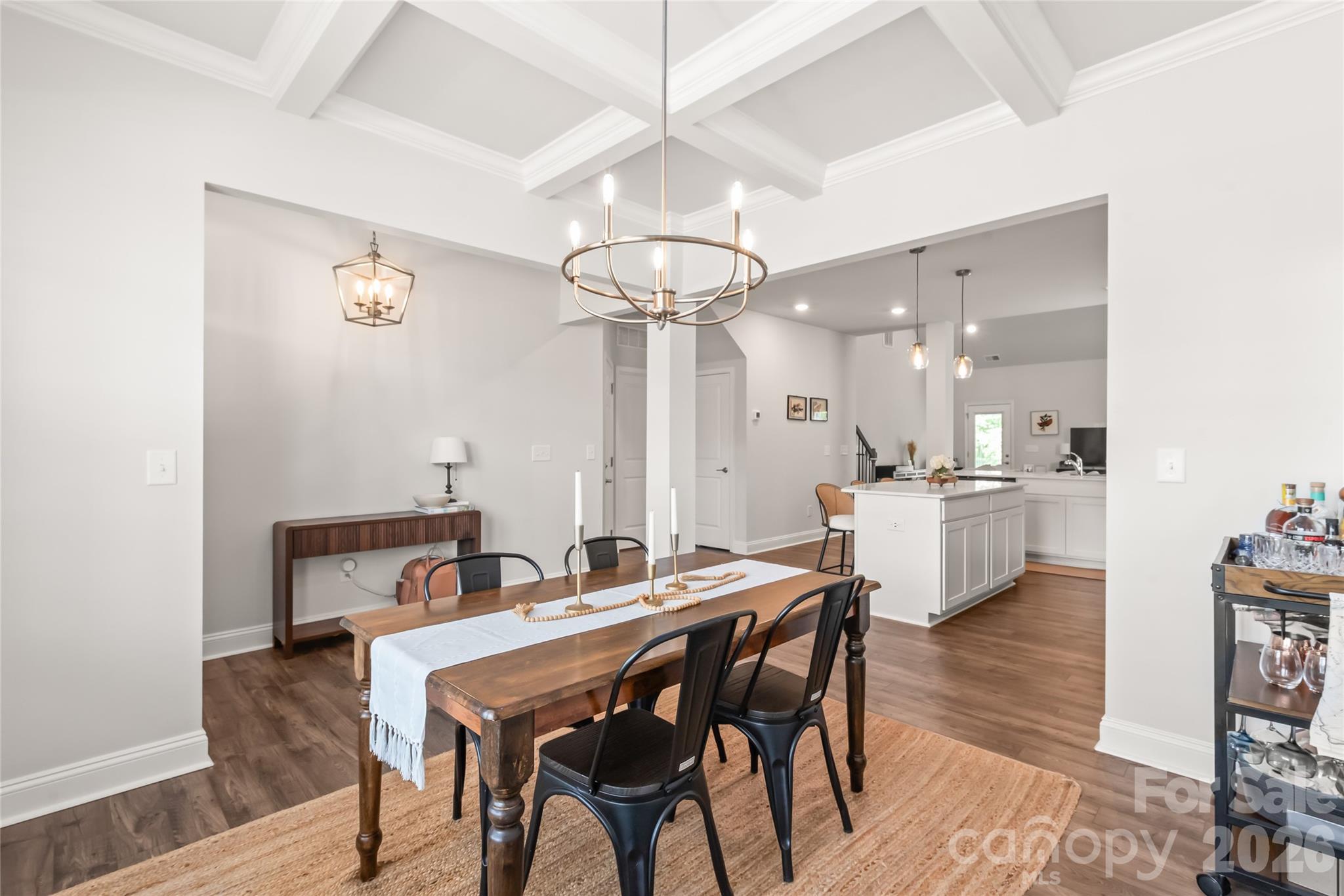 1419 Black Walnut Street Property Photo 5