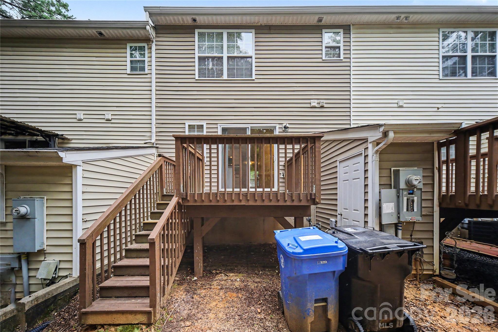 109 Fredericks Court Property Photo 16