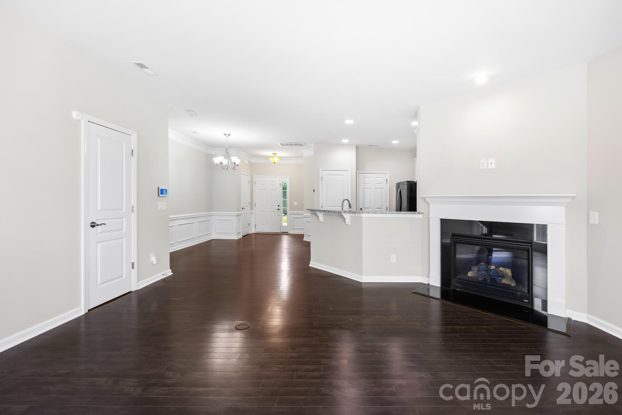 2459 Diplomat Lane Property Photo 10