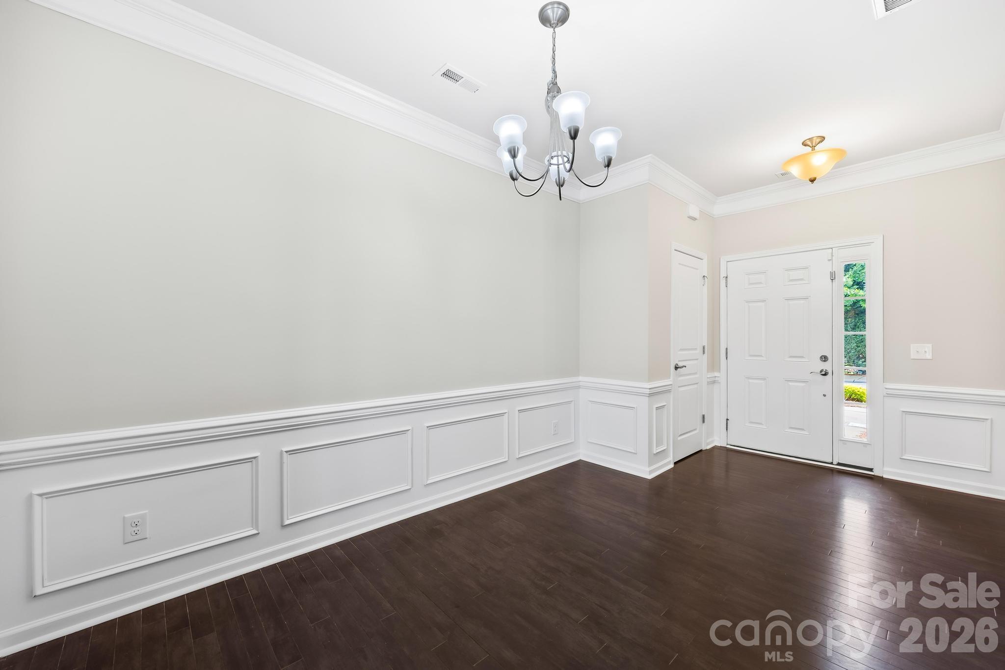 2459 Diplomat Lane Property Photo 13
