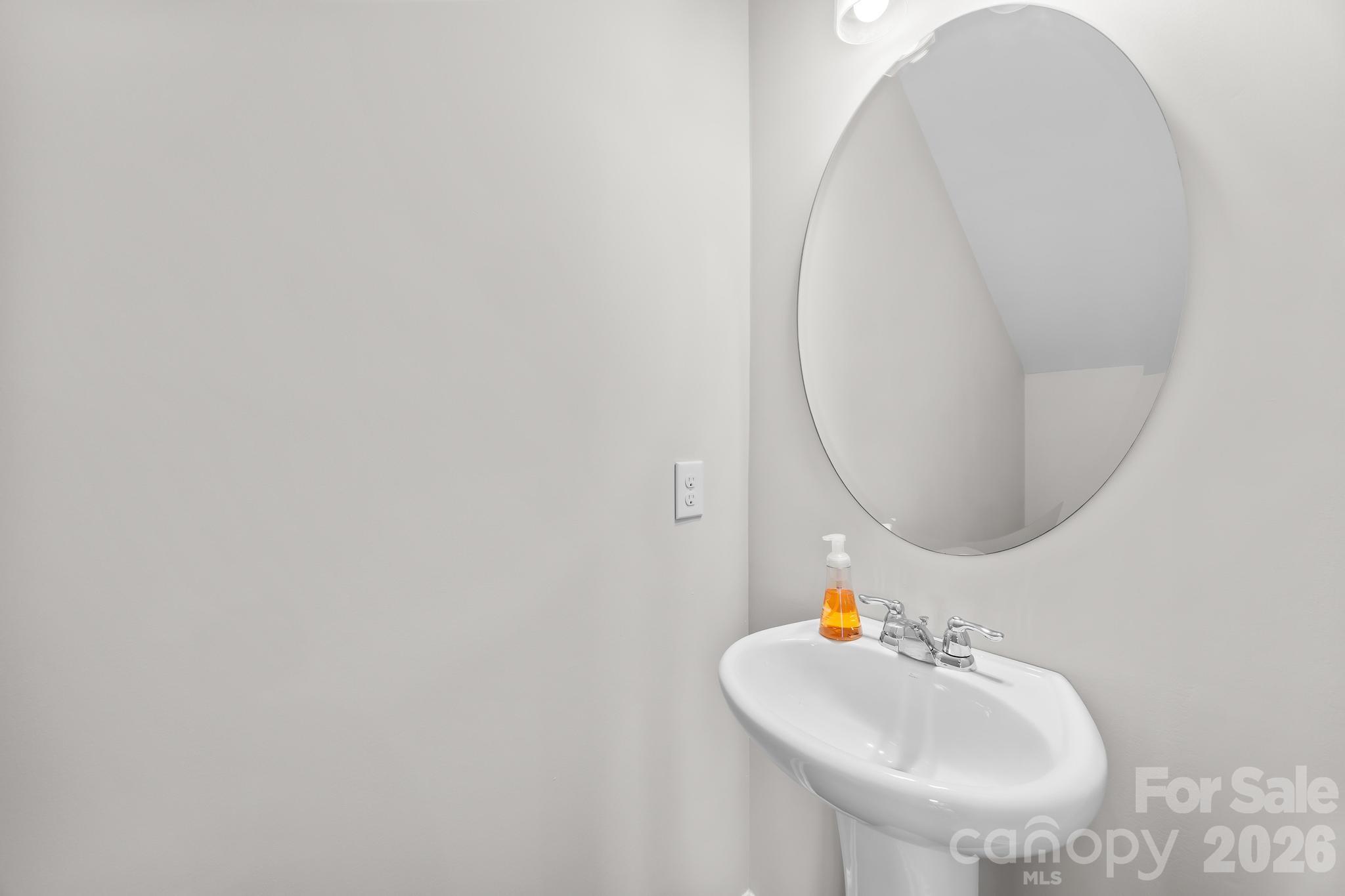 2459 Diplomat Lane Property Photo 15