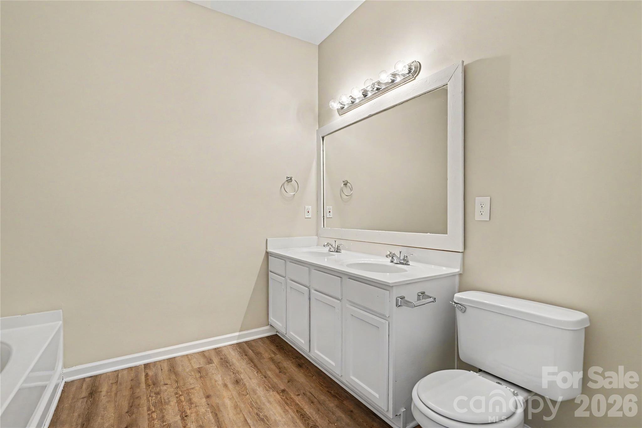 408 Matfield Court Property Photo 13