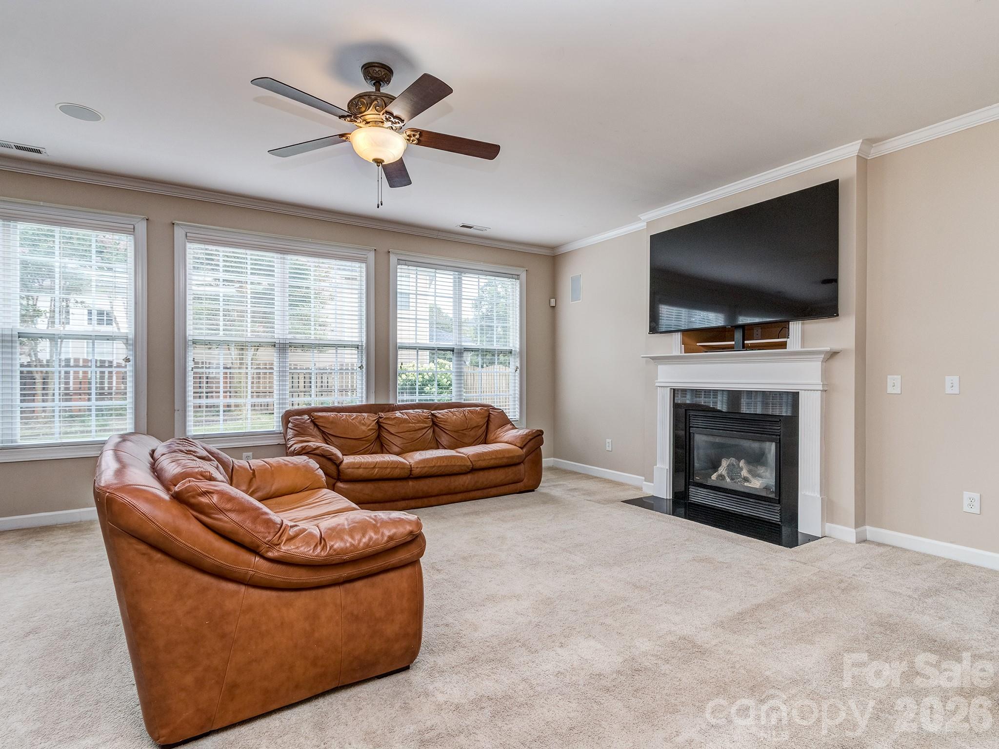 4027 Riseley Lane Property Photo 11