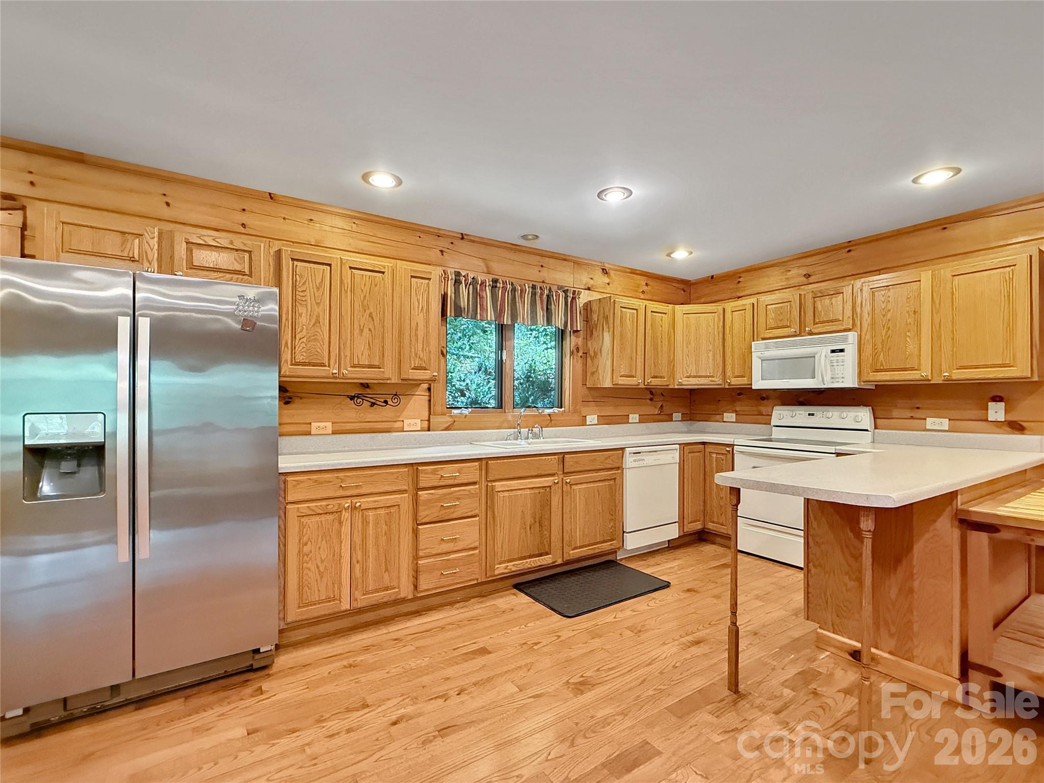 219 Red Maple Lane Property Photo 10