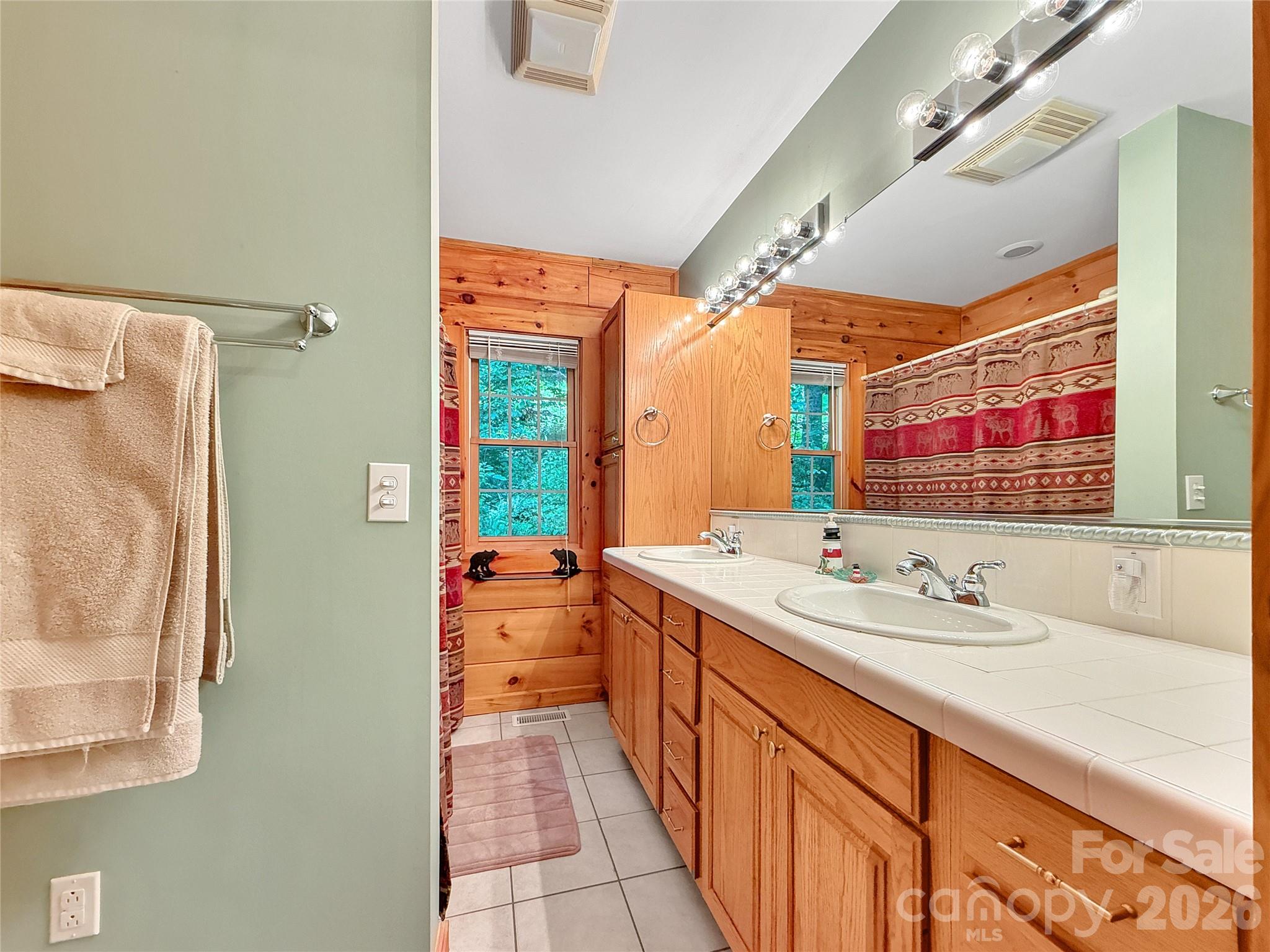 219 Red Maple Lane Property Photo 16