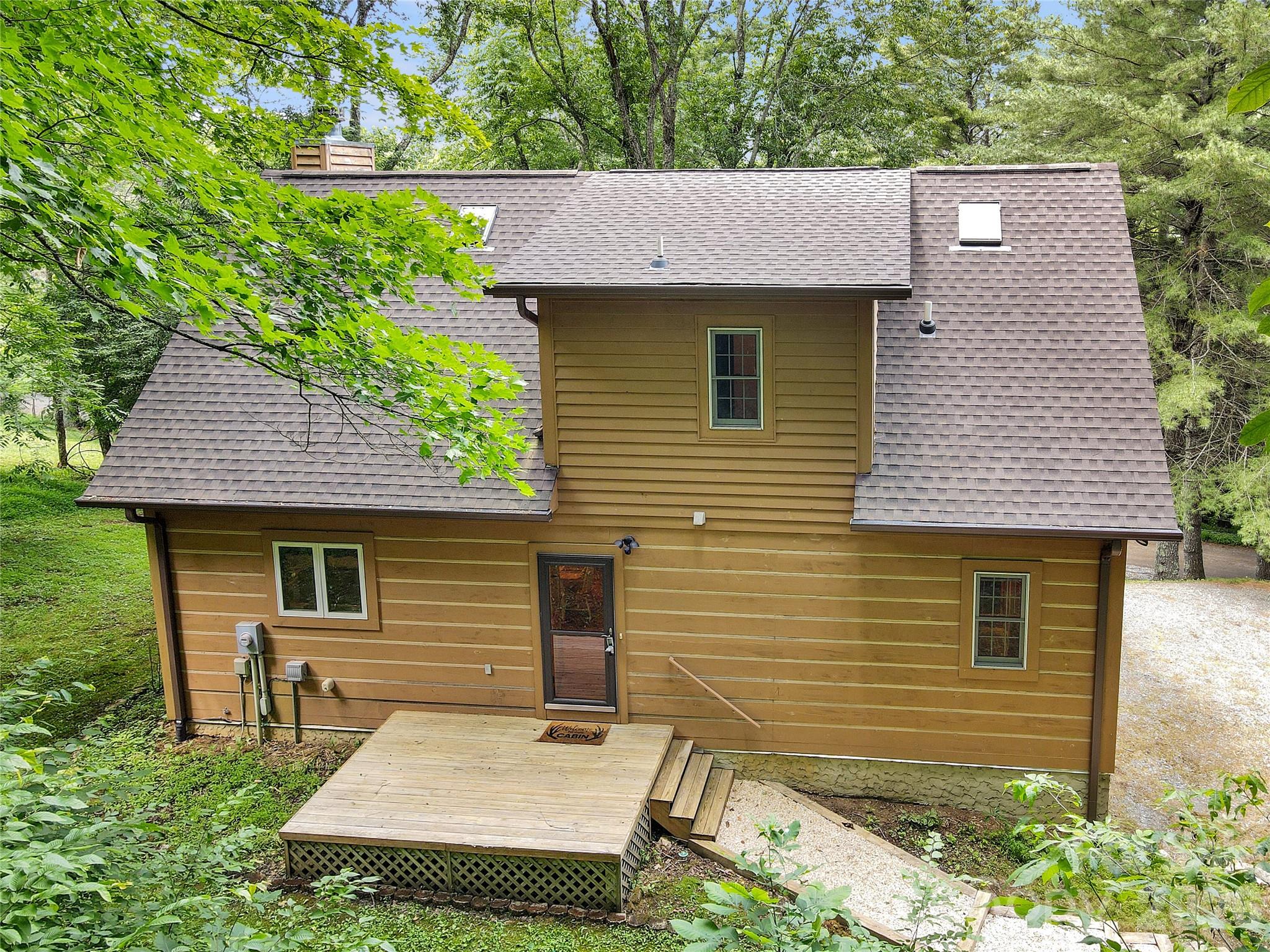 219 Red Maple Lane Property Photo 33