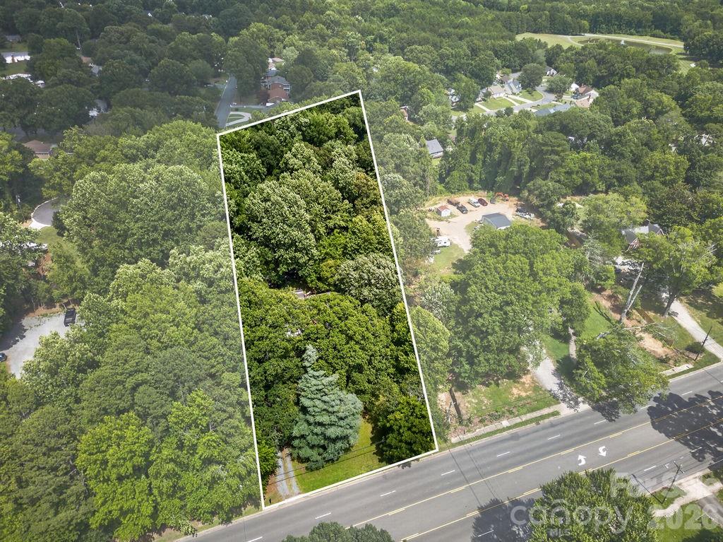 1822 W Sugar Creek Road Property Photo 5