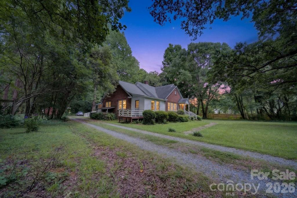 1822 W Sugar Creek Road Property Photo 10