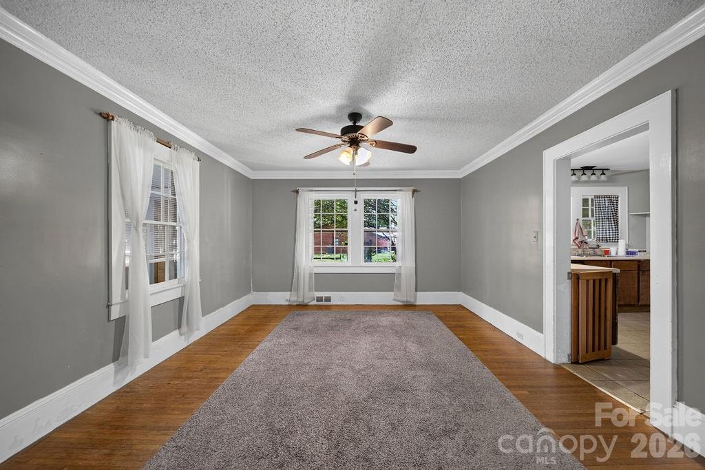 1822 W Sugar Creek Road Property Photo 16