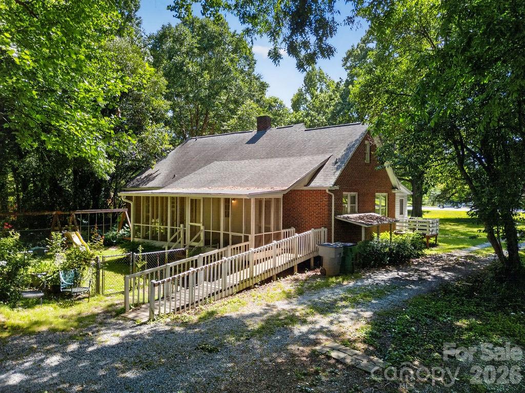 1822 W Sugar Creek Road Property Photo 32