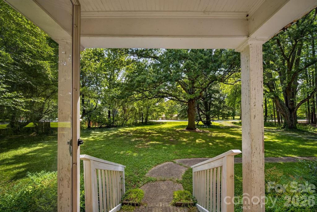 1822 W Sugar Creek Road Property Photo 39